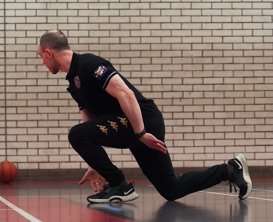 🤾🏼♀️ Performance athletes & weekend warriors…
Are you training hard but still being held back by pain, recurring niggles, or movements that just don’t feel right?
💻 I’m opening 3 online coaching spots this month for athletes who want to get back to lifting and performing at their best without guessing, avoiding movements, or hoping things magically improve.
👨🏻🏫 If you want:
• A clear return‑to‑performance plan
• Programming that actually fits your body
• Technique fixes that stop the same issues coming back
• Support from a coach who specialises in hybrid rehab + performance
📲 Drop me a “RTP” and I’ll send you the details.
💯 Let’s get you back to training at 100%.