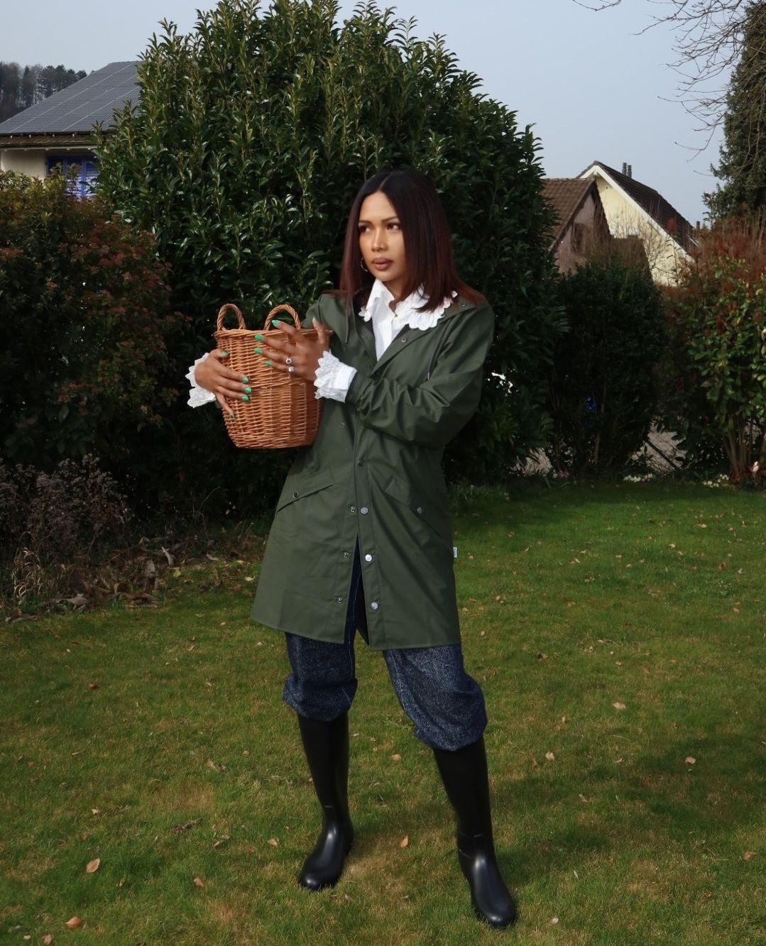 Rain? we don’t cancel plans… we upgrade the outfit ☔😌
+15% on all RAINS items waiting for you in the app 📲🔥