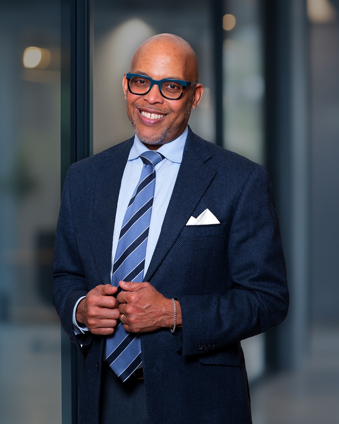 In D.C., thousands of adults still struggle with reading—limiting job access, economic mobility, and full participation in community life.
This @afronews commentary article from WLC President and CEO Jimmie Williams and WLC board member Adrian Jordan highlights how investing in adult literacy doesn’t just change individual lives—it strengthens families, neighborhoods, and the entire city.
When people can read, they can work, advocate, and thrive.
A stronger D.C. starts with literacy.
Read the full article at the link in our bio.🔗
#LiteracyMatters #DCCommunity #AdultEducation #Equity #Empowerment