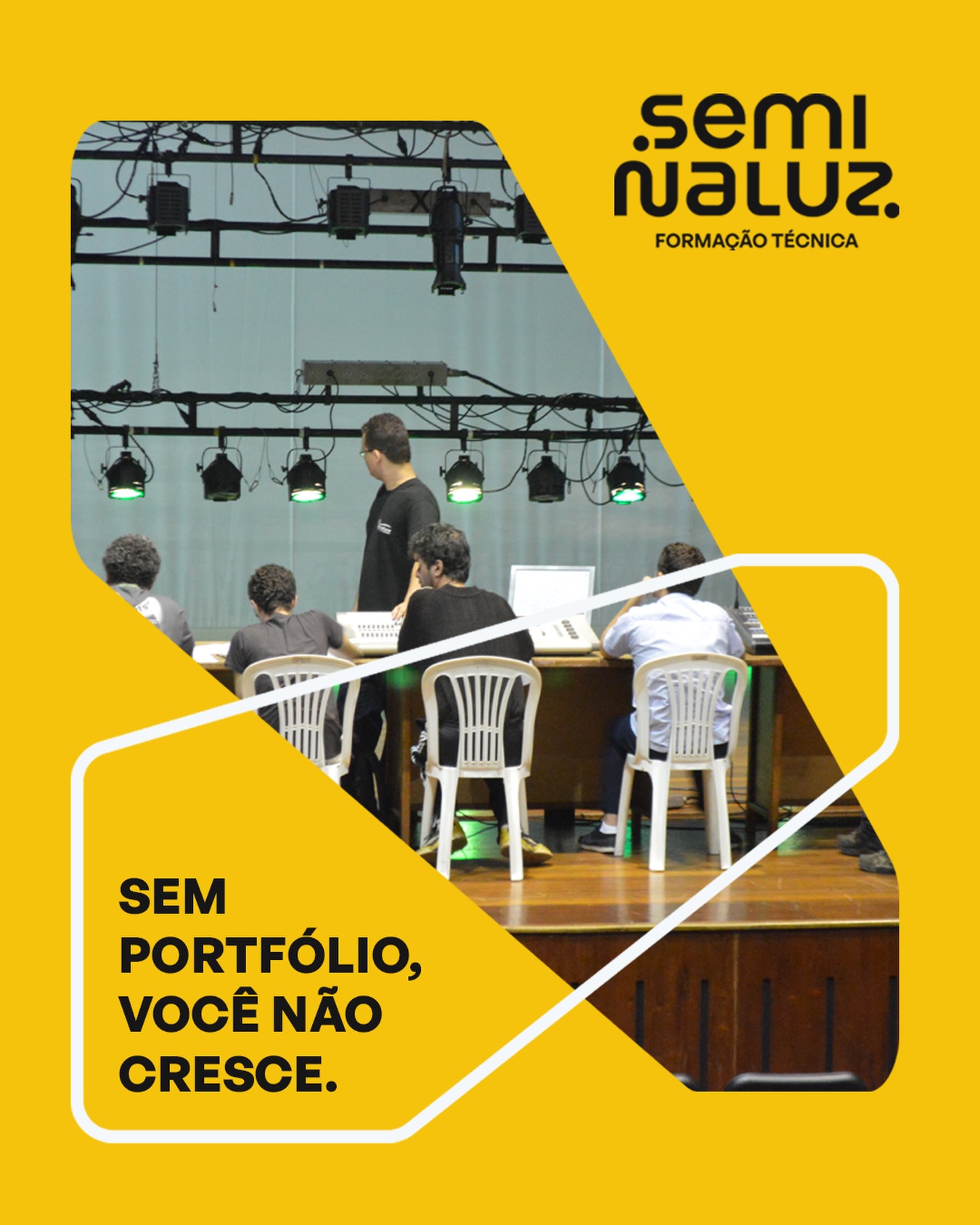 O mercado cultural exige mais do que vontade.
Ele exige prática; exige experiência e exige portfólio. 📁
Teoria sem prática não tem resultados...
No Seminaluz, você aprende participando de projetos reais de iluminação artística.
📩 Quer saber como funciona?
Fale com a gente.