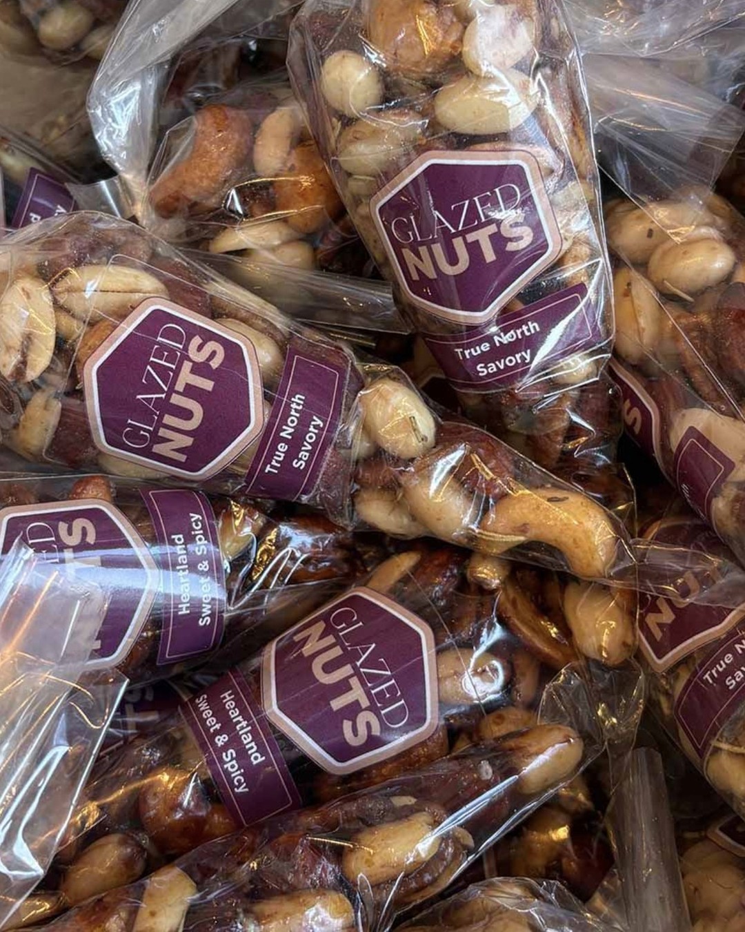 ✨ NEW VENDOR ✨
Welcome to the market, Glazed Nuts . Glazed Nuts creates smart snacks from premium nuts and only wholesome ingredients, for health-conscious food lovers who refuse to compromise on flavour.
Find them every market day in Peddler's Village.
Market Hours
Thursday - 8:00am - 3:00pm
Saturday- 7:00am - 3:30pm