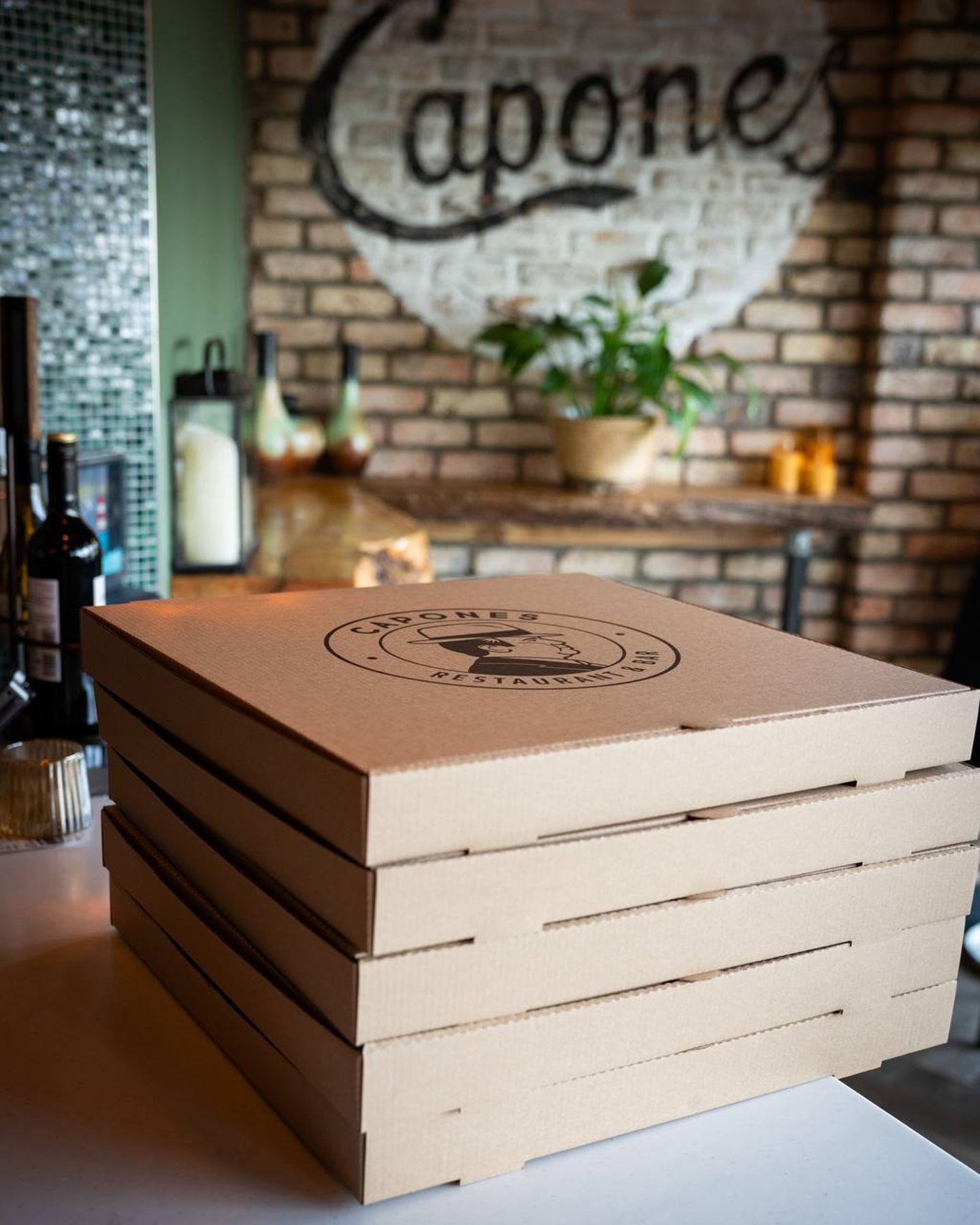 The kitchen can wait today 🍕 Treat yourself to Capones takeaway and discover our latest offers online at capones.ie.
#CaponesGalway #TakeawayFood #GalwayRestaurants #EasyDinner #CaponesTakeaway