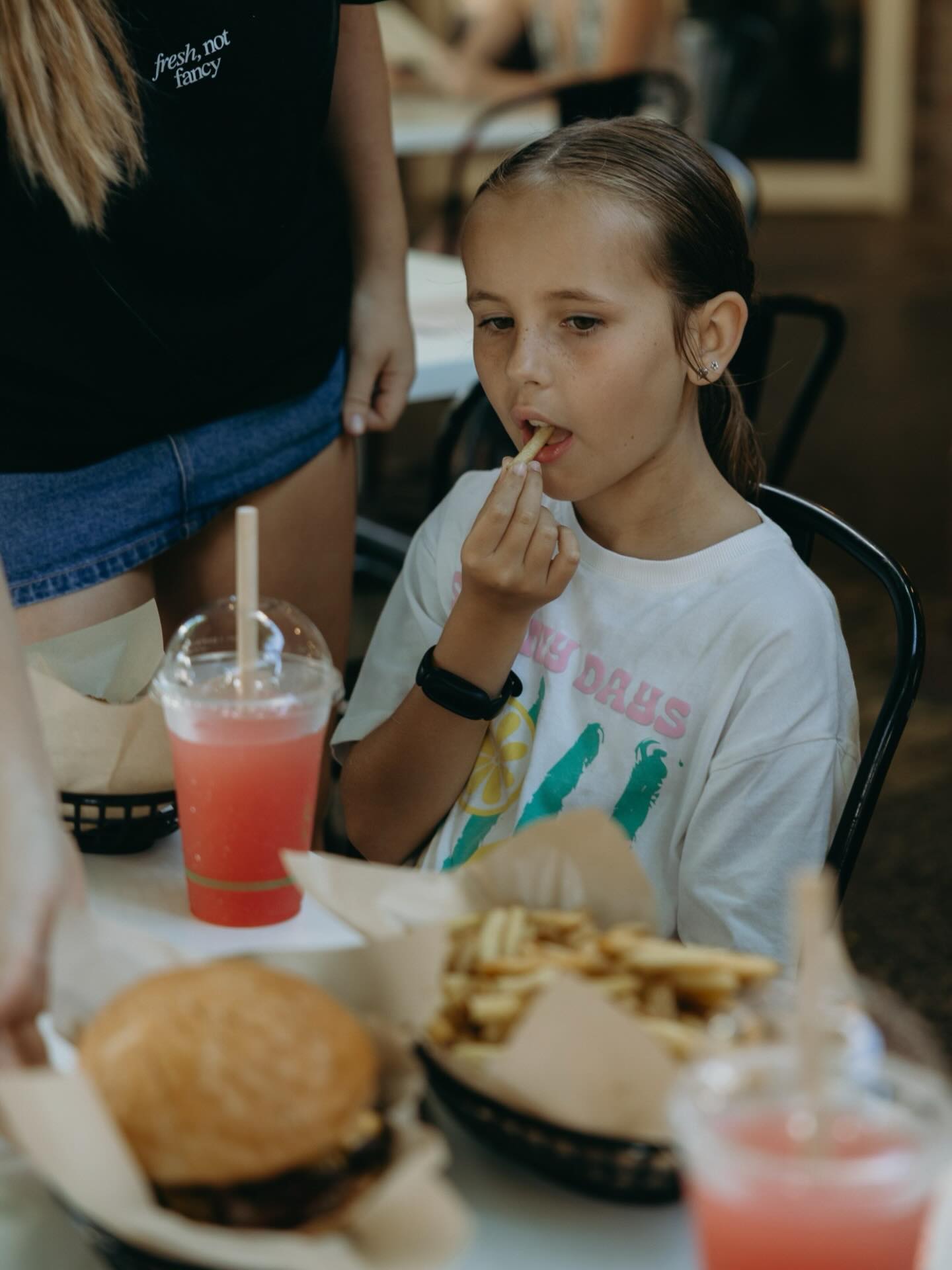 Don’t let the end of school holiday scaries get you down… all your favourite comfort food is still cooking here at Coastal 🍔
Get the fam sorted with an early dinner outing, pick up or delivery tonight.
We are open until 8pm!
Order online or call 6655 1132
#delivery #burgers #online #takeaway