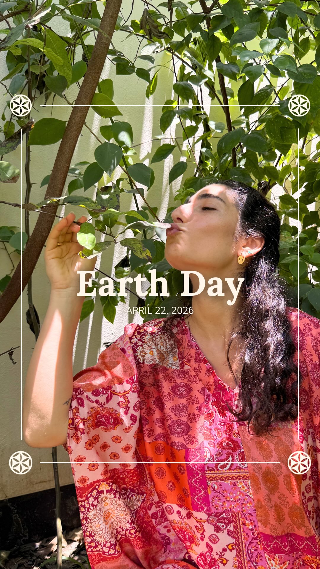 Today is Earth Day π
A reminder that the Earth is not separate from us: it is our home, our source, and something we are in constant relationship with.
In this video, Leila invites us to reconnect in simple ways.
To feel the sun on our skin.
To walk barefoot.
To listen more closely.
Connection doesnβt require anything complex. It begins with awareness.
A small moment of gratitude, every day π±
#beUmoja #earthday #earthlove #daressalaam #practicedaily