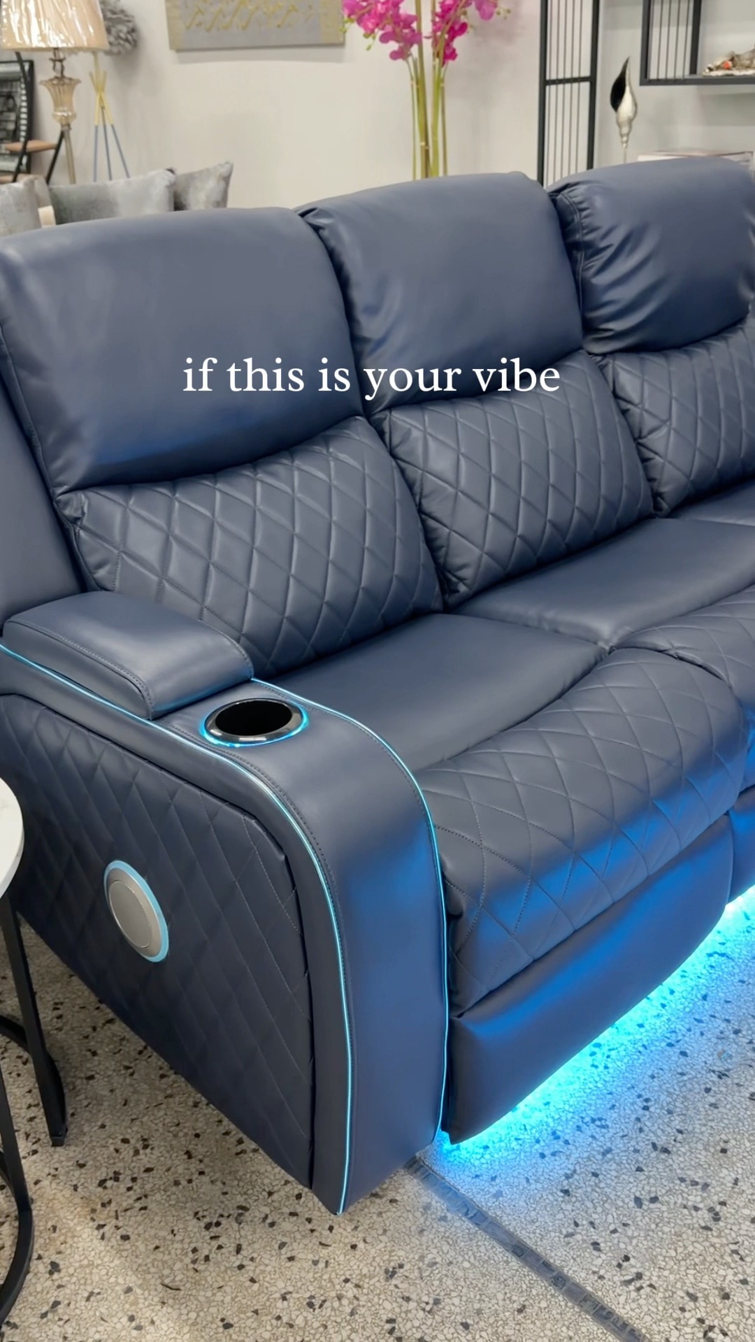 Like our style? Give us a quick follow!
#legendfurniture #eriepa #shoplocalerie #BedroomGoals #interiordesign #downtownerie