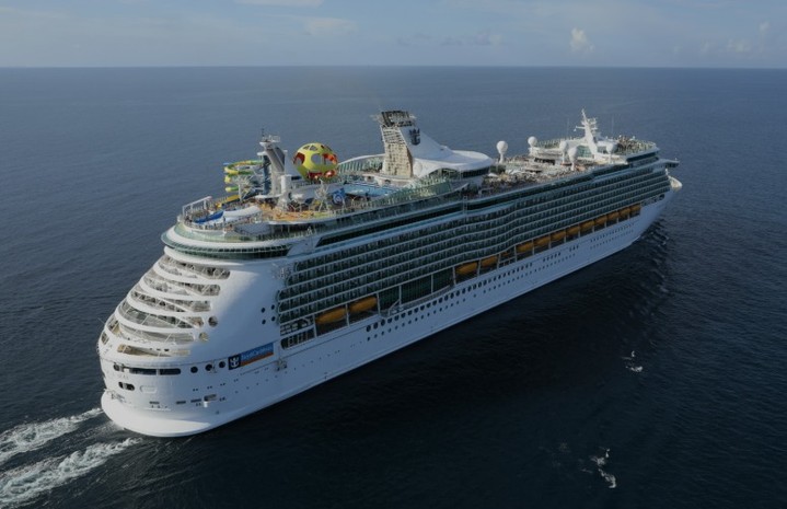 🚢 Royal Caribbean Mariner of the Seas: Explore the Western Caribbean from Galveston, TX 🚢
Embark on an unforgettable journey with Royal Caribbean International aboard the Mariner of the Seas. This 4–5 night Western Caribbean cruise is perfect for first-time cruisers, couples, families, and anyone seeking a quick getaway from Galveston.
🌊 Cruise Highlights:
• Indulge in a variety of dining options, including specialty restaurants 🍽️
• Enjoy Broadway-style shows, live music, and comedy acts 🎭
• Experience the thrill of the FlowRider® surf simulator, rock climbing, and mini-golf ⛵
• Participate in pool deck activities, sports courts, and themed nights 🎉
• Visit Cozumel for beach clubs, snorkeling, and exciting excursions 🌴
🛎️ Onboard Amenities:
• Relax in resort-style pools and whirlpools
• Unwind at the Vitality Spa and adult-only solarium
• Kids will love Adventure Ocean programs, while teens enjoy their own lounges
• Try your luck in the casino, and unwind at bars, lounges, and nightlife venues
• Stay fit at the fitness center and explore shopping & daily activities
👨👩👧👦 Perfect for:
First-time cruisers • Families • Couples • Group travel • Short getaways
📅 Sailing Options:
Departures available year-round with flexible 4–5 night itineraries
📩 Request a quote:
www.aspiringvacations.com/contact
📲 Stay Connected:
Like, follow & share to keep up with travel deals and inspiration. If you're not ready to book, someone in your circle might be.
🚨 Connect with Us!
🔹 Facebook & LinkedIn: Aspiring Vacations
🔹 Instagram: @aspiring_vacations
🌍 Where To Next? ✈️
#RoyalCaribbean #MarinerOfTheSeas #WesternCaribbean #CruiseVacation #FamilyTravel #CouplesTravel #CruiseDeals #Cozumel #ShortGetaway #TravelWithAspiringVacations #AspiringVacations #TravelAdvisor #WhereToNext #TravelWithAspiringVacations #AspiringVacations #TravelAdvisor #WhereToNext