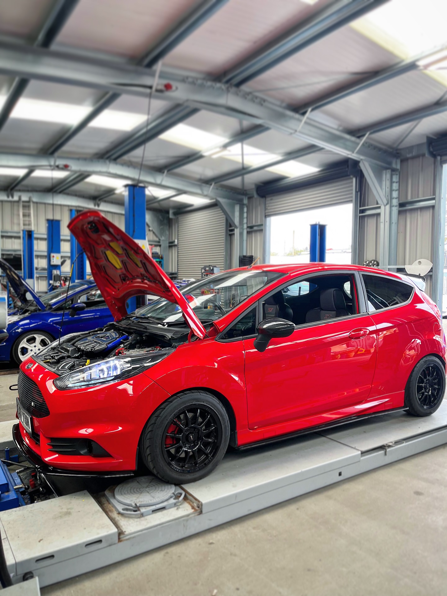 Fresh in at OCM HQ 🔴
Take a look at this RED Ford Fiesta ST180 that rolled up looking for a little more bite. 🦈
It arrived for a remap and left packing our MSD @motorsportdevelopments Peak Performance Stage 2 upgrade. This thing is absolutely awake now. 🚀💨
Lots of movement behind the scenes here at OCM, new mods, new stock, and a fresh online remap setup coming your way. Trust us, you’ll want to keep those notifications on. 👀
Ready to wake your car up?
📞 01268 906380
🌐 Hit the link in our bio to fill out a contact form.
#FordFiesta #ST180 #fiestast #stoc #mk7fiesta