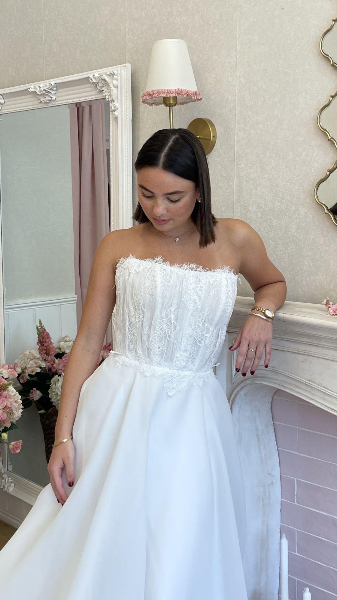 This week we officially welcome @erinclarebridal in store.
Book your appointment to discover them for yourself 🎀
-
BOOK YOUR APPOINTMENT
www.theblushery.com.au
125 Lancaster Rd, Ascot QLD 4007