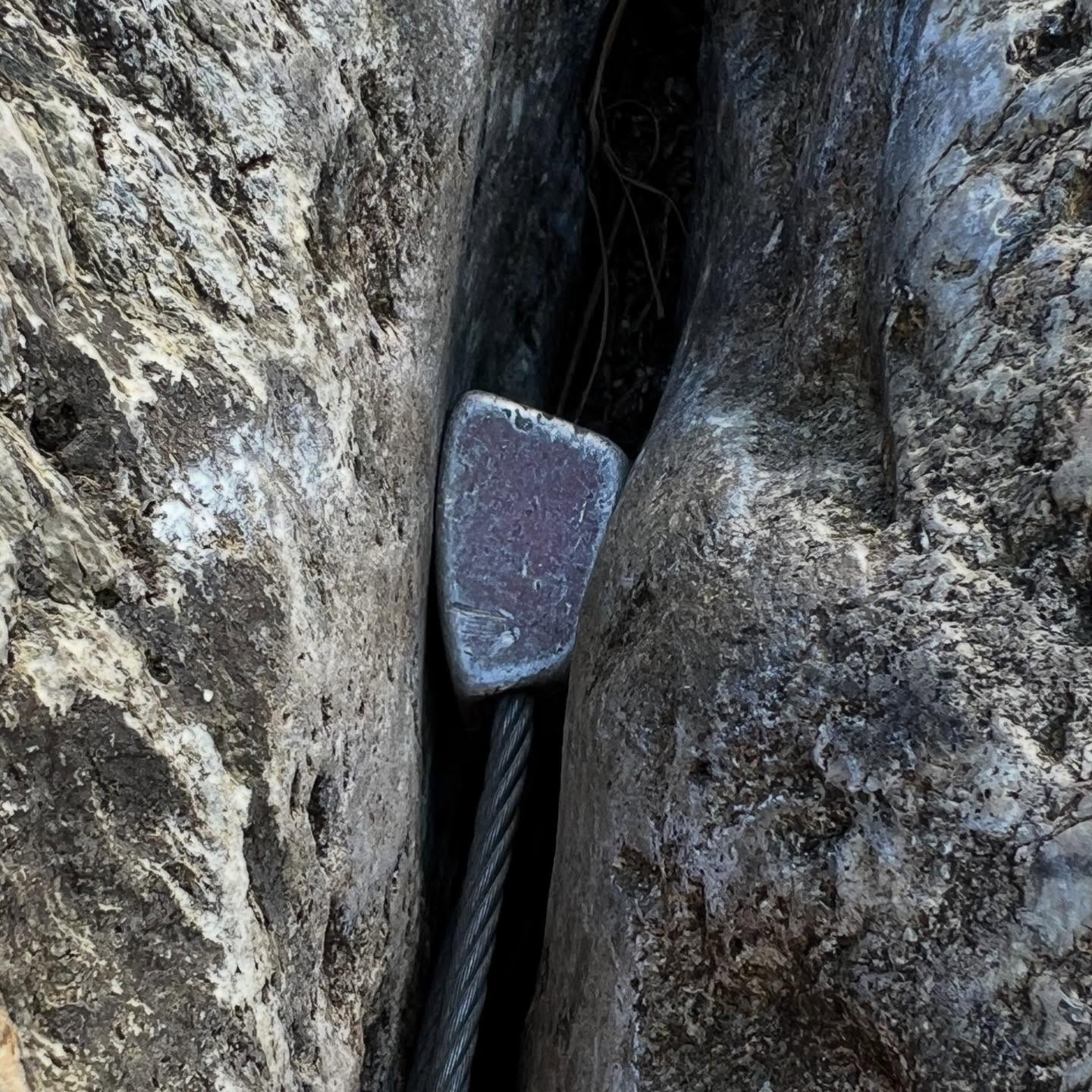 You can extol the virtues of cams that revolutionised climbing protection in the 70s, your tricams that people love to hate, your ball nuts for those niche placements but can you honestly beat a good nut placement?
Nuts, rocks, wires, chocks, wedges whatever you want to call them a nice good, simple placement makes up most trad placements here in the UK and maybe the red DMM Walnut No.6 is my favourite…
No fancy picture needed.
#tradisrad #nuts #climbing #rockclimbing