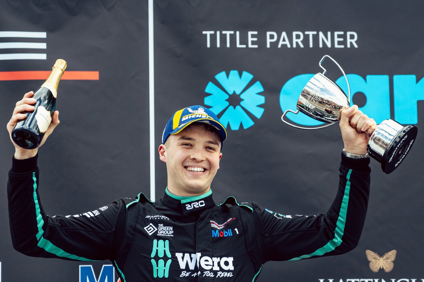 A brilliant day at Donington Park!
My first PRO class win, a double podium and the championship lead 🏆
What a way to start the season. Thank you to the team and all my partners!
#willjenkinsracing #carreracupgb #motorsport #btcc @porscheraces_gb @carwow @allianceraceuk @weratoolsuk @weramotorsport @teamparkerracing @hopkinsracetransporters @asset_alliancegroup @reefertrailercentre @safholland_uk @thegreengroupuk @wstransportation @toolmaniacuk #weraallianceacademy