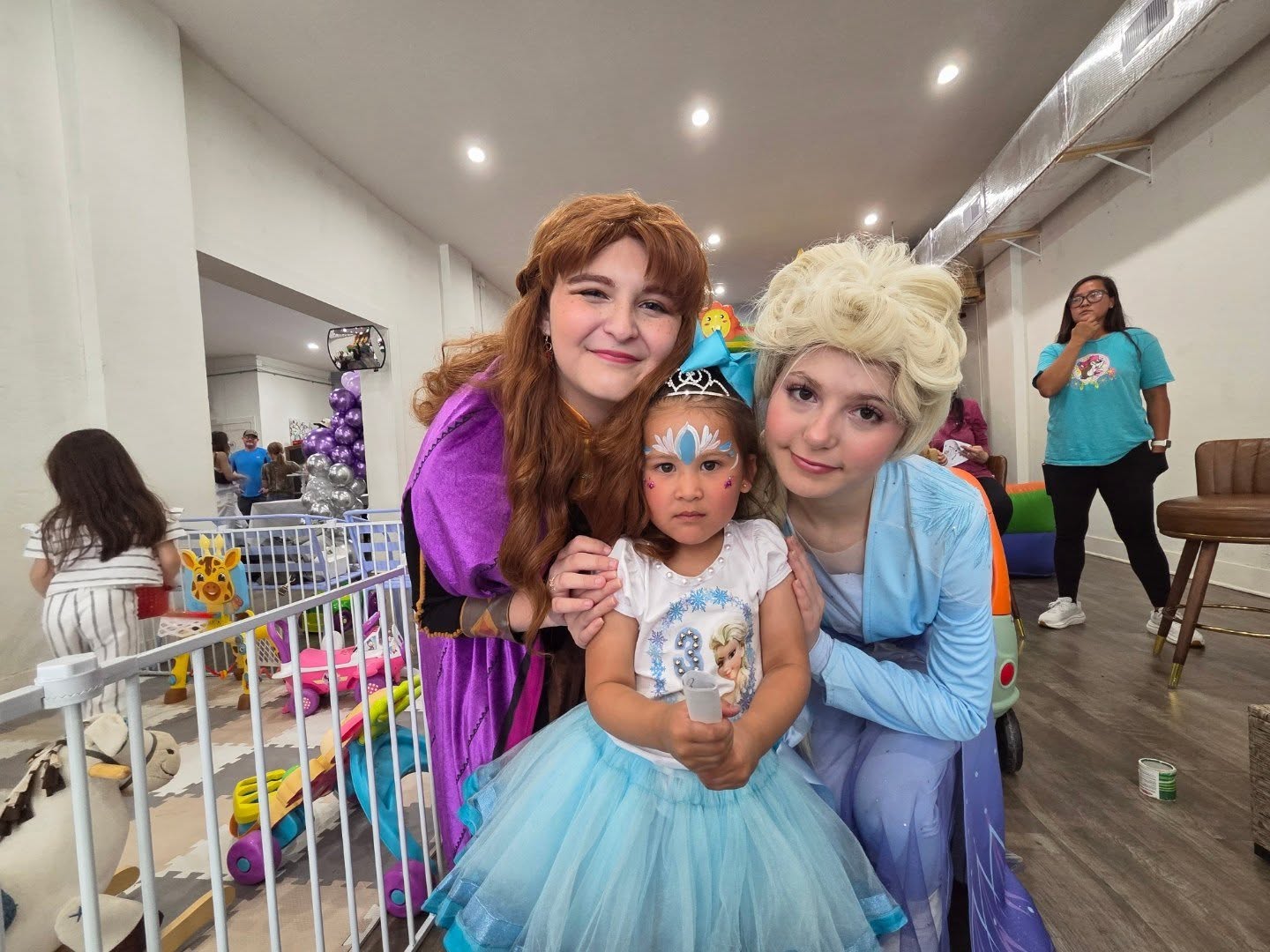Its coronation day for this little princess!
Our Arendalean Sisters, face painter & Balloon Artist had a wonderful time today celebrating Princess A's special day!
We played, bounced, colored, danced and made memories to last a lifetime!
Special thank you to Christina Riley for letting us make her day extra magical ✨️
#jackandjillsstorybookco
