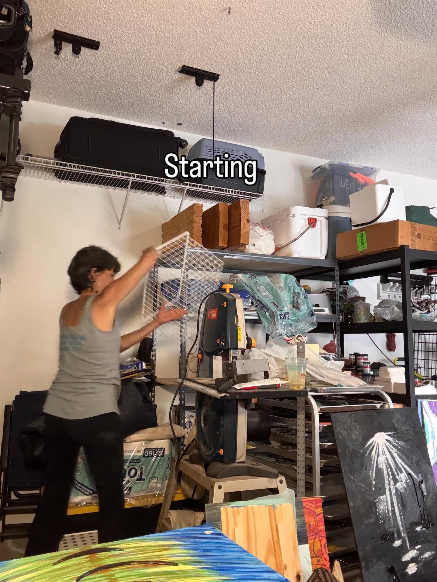 Since I cannot work at zero empty spaces for a while I am starting to bring order back to my home studio (garage)…not an easy task in this heat! #artist #lifestyle #work #florida #studio