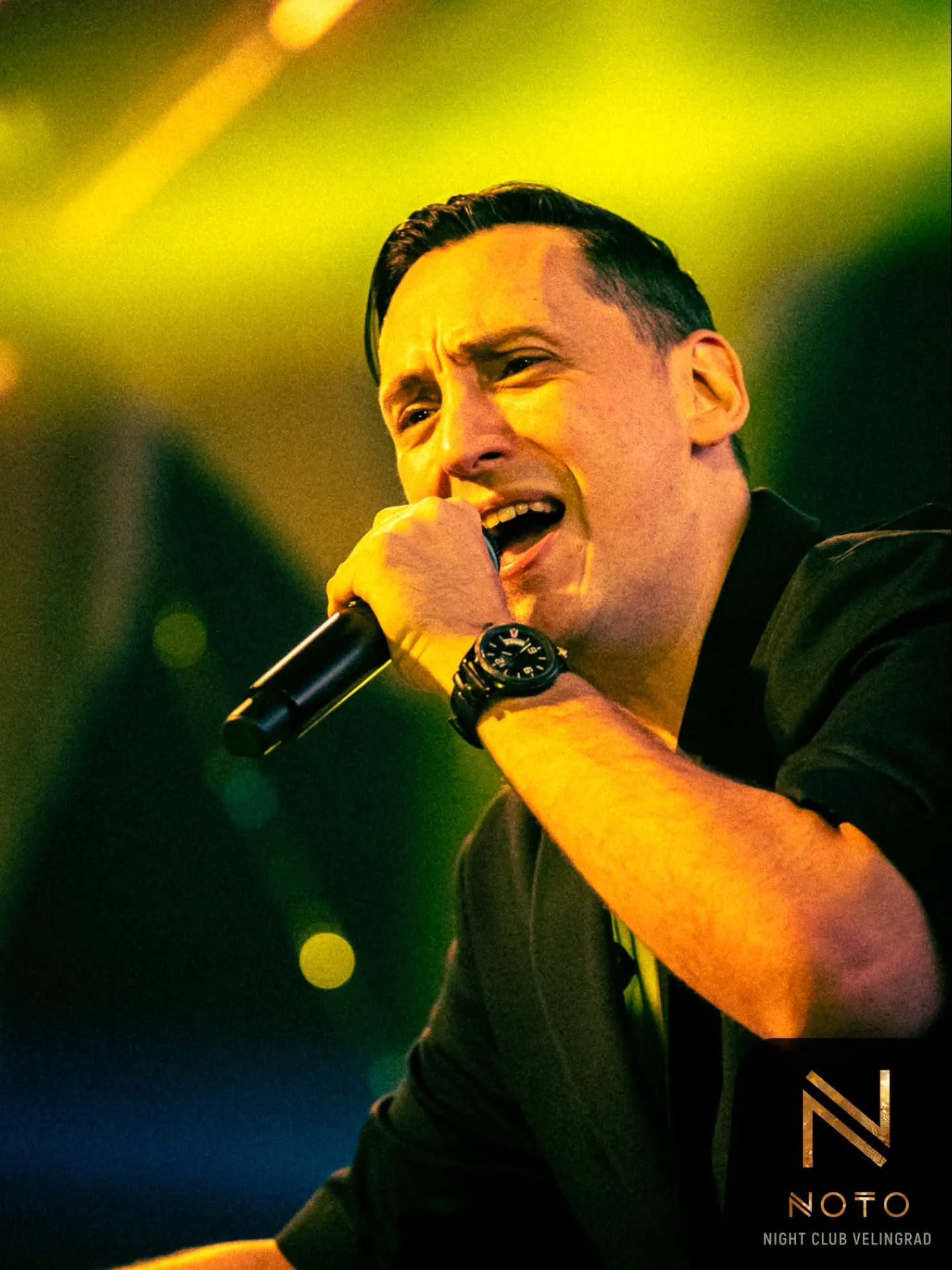 Easter Greek Party | NOTO 📸
Имаше нещо различно снощи в NOTO. Може би гръцката музика. Може би хората. Може би и двете.
Великден в @noto_club с @papadopoulos.live
☎️ 0886 588 775 | 🔗 notoclub.bg