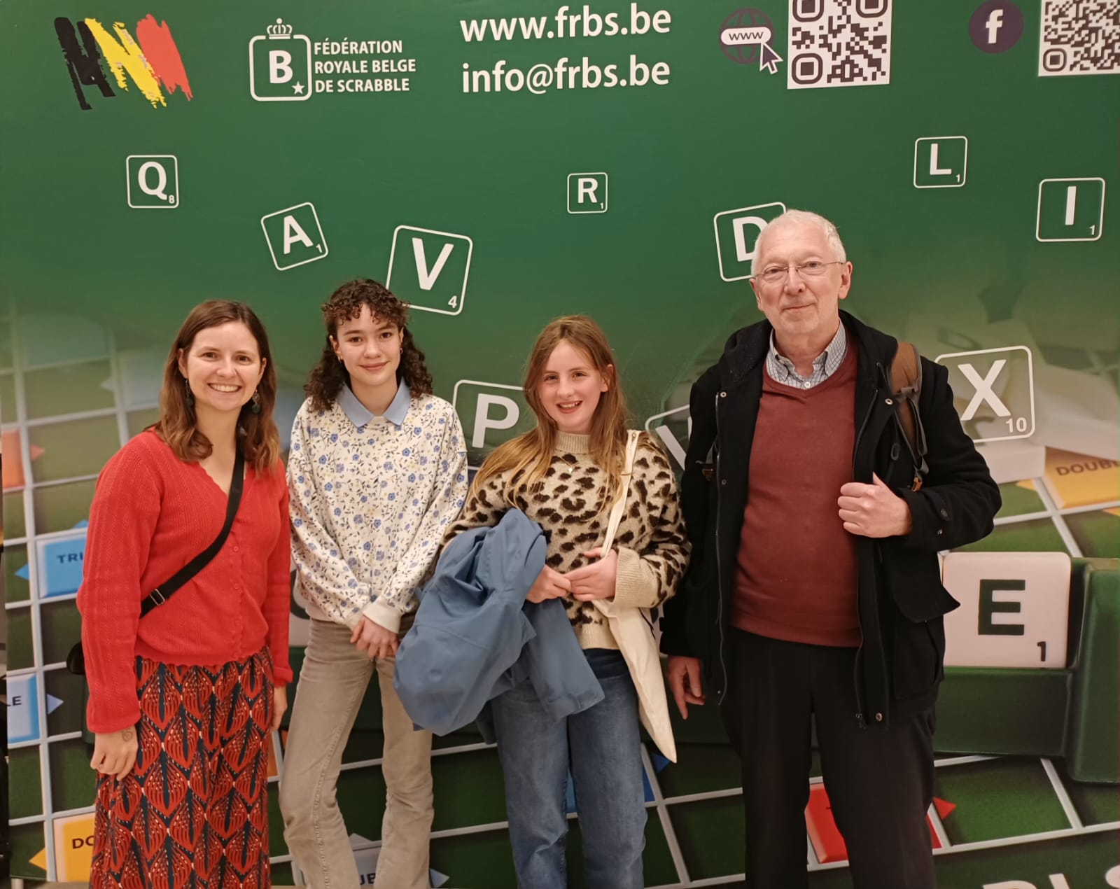 Bravo à Marion et Joséphine, qui ont représenté notre école lors du Tournoi des Écoles organisé par la Fédération Royale Belge de Scrabble !
Concentration, réflexion, stratégie… et une belle maîtrise des mots : elles ont relevé le défi avec sérieux et enthousiasme !
Nous sommes très fiers d’elles pour leur engagement et leur belle participation.
#concoursdescrabble #federationroyalebelgedescrabble #scrabble #ecoleprimaire #ecolematernelle #viescolaire #ecolesaintjosephohain #ecolesaintjoseph #ecolestjosephohain #ecolestjoseph #ecoleohain #ecolelasne #ecolesdubrabantwallon #vivrealasne #communedelasne #ohain #lasne