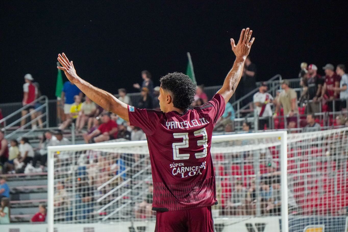 soccer selects ~ part two
📸: Chattanooga Red Wolves SC v Fort Wayne FC
#chattanooga #tennessee #sports #photography #uslleagueone