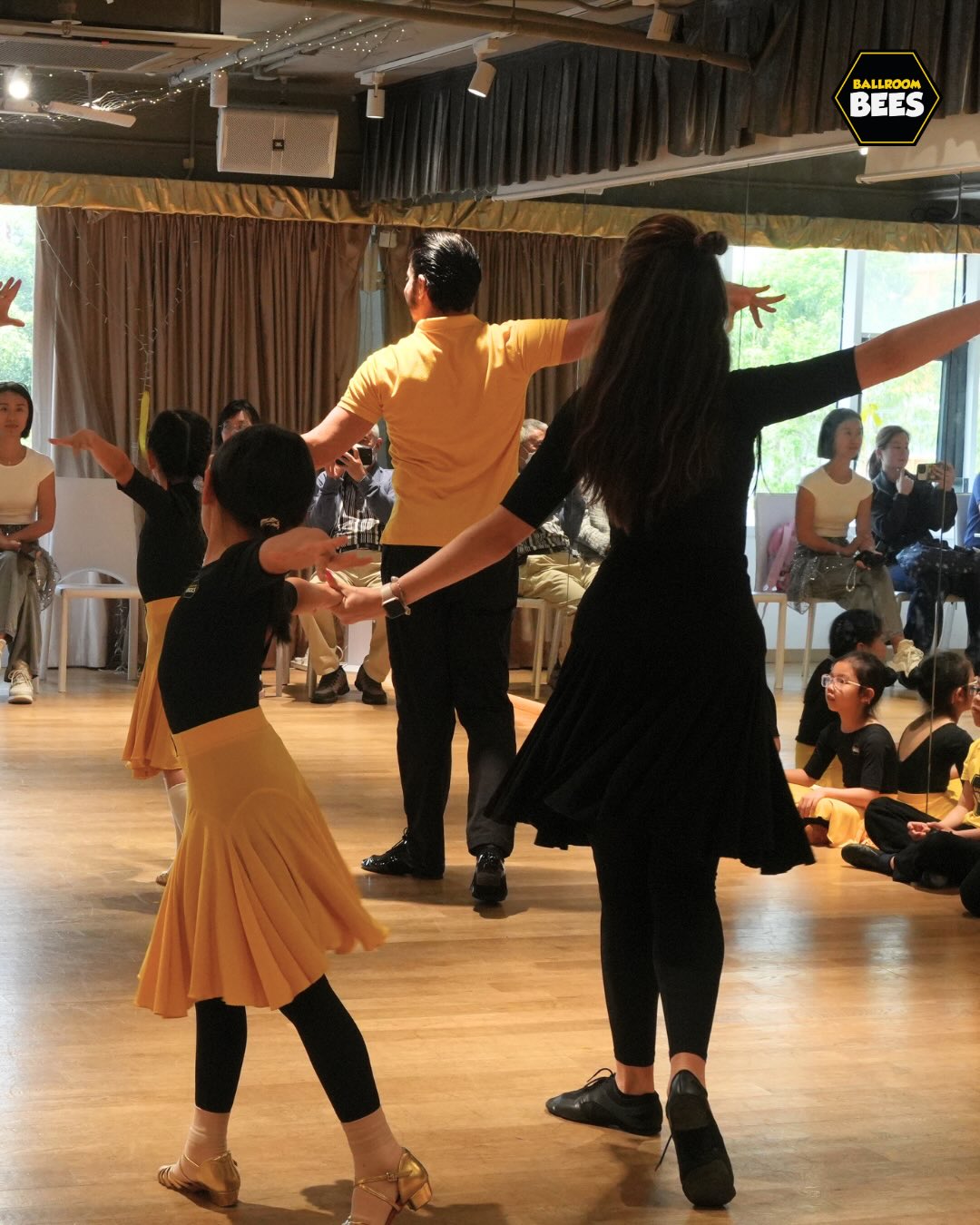 Scenes from our first Pre-Bronze Exam Prep Camp. Higher technique, sharper lines, and total focus. These dancers are proving exactly why they’re ready for the next level! 🐝
#BallroomBees #ExamPrepCamp #NATD #Dance #KidsDancing