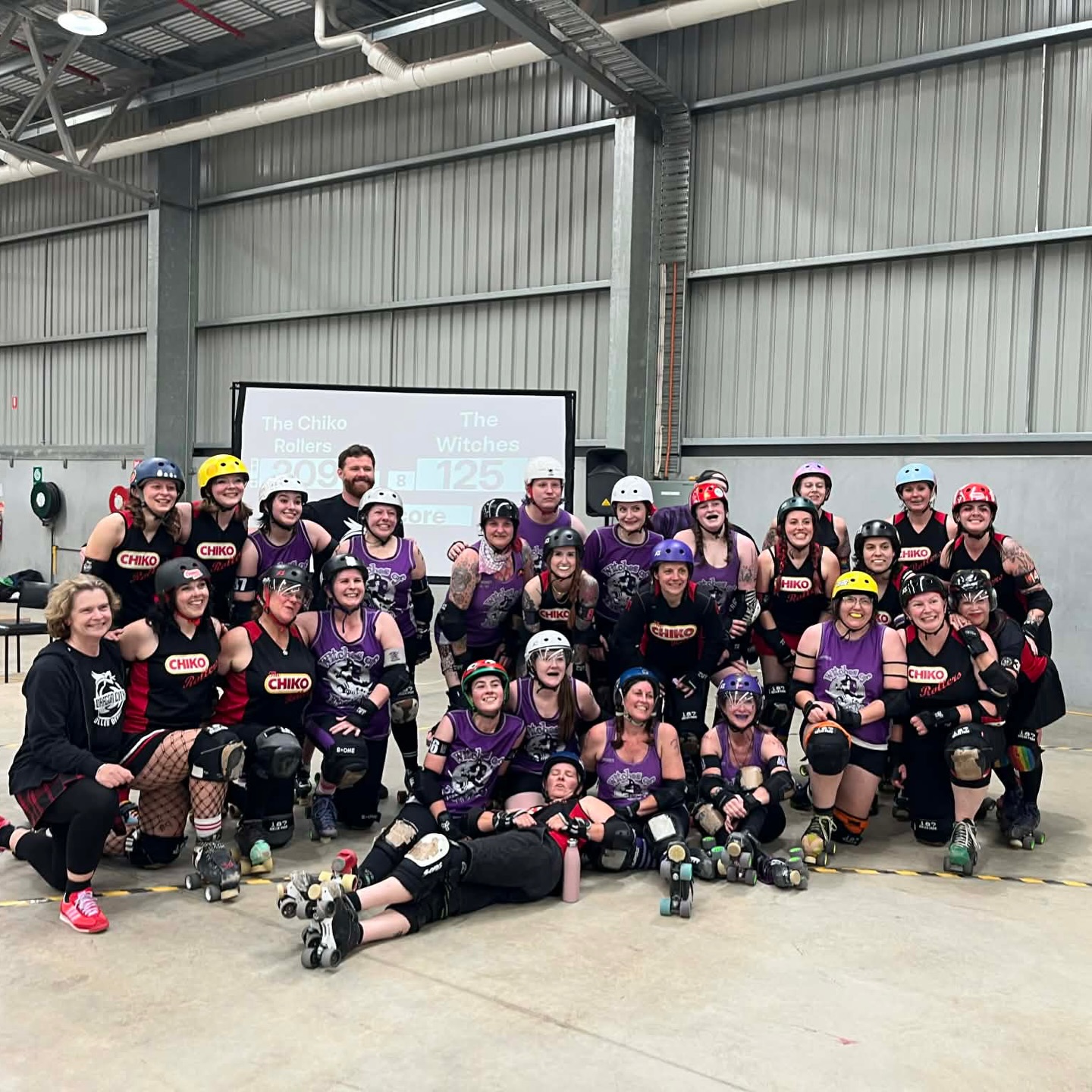 Great game today against the @dragoncityrollerderby Chiko Rollers!
Super proud of our Witches for going from 41 points at half time to an amazing 125 by the end of the bout, against their 209.
Special shoutout to today’s MVPs:
💜 The Rumor + April O’Wheel
❤️ Damage Patch Doll + Nix Vicious
Great to be back at @statewidestampede, and ready to do it all again tomorrow against South East Alliance @southsearollerderby @saltybeachesrollerderby @gippslandrangesrollerderby 🛼