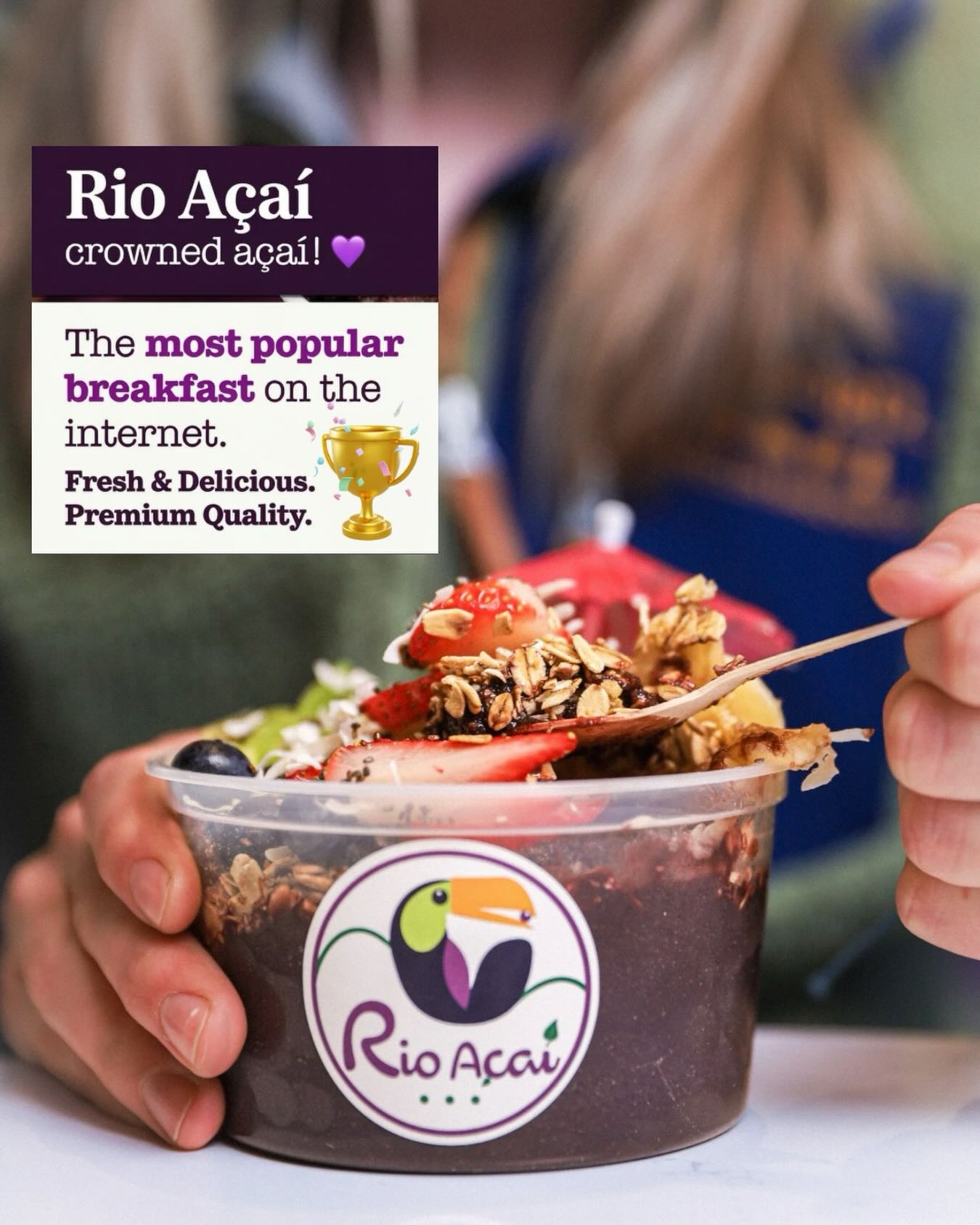 L’açaí est reconnu pour faire partie du quotidien de nombreuses personnes qui recherchent fraîcheur, équilibre et bien-être. Délicieux, rafraîchissant et naturellement énergisant, c’est le choix parfait à tout moment de la journée. Chez Rio Açaí, nous vous offrons une qualité premium pour une expérience aussi savoureuse que nourrissante. 💜🥣
….
Açaí is known for being part of the routine of many people seeking freshness, balance, and well-being. Delicious, refreshing, and naturally energizing, it’s the perfect choice any time of the day. At Rio Açaí, we bring you premium quality for an experience that is as nourishing as it is delicious. 💜🥣
.
.
#acai #welness #acaibowl #ottawafoodie