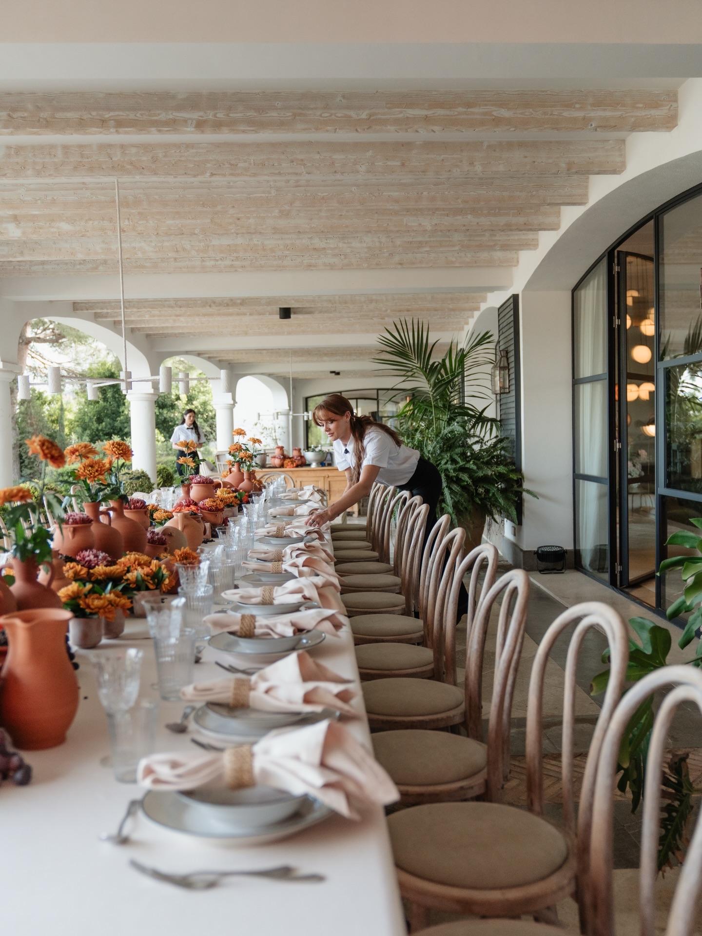 🥂 A beautiful event at the @villagratitud
A setting full of light, great energy and moments that came together effortlessly.
Grateful for the people, the atmosphere and the trust to create something truly special ✨
Thanks to @pedronavarro_es