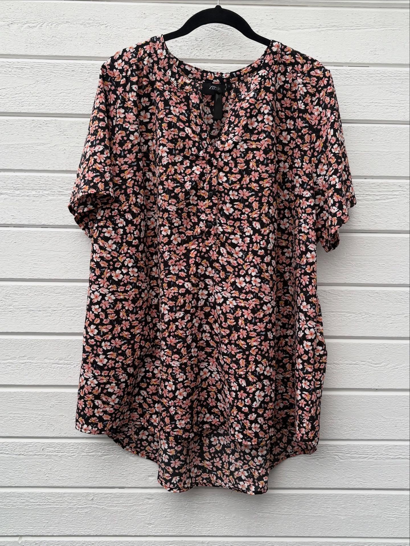 Överdelar i blandade storlekar 🌿
Blommig blus, L, ZIZZI - 219kr
Kavaj, XL, JUSTFAB - 249kr
Blommig tunika, 50, ONLY - 279kr (nypris 460kr)
Byxa, 46/48, ONLY - 179kr (nypris 300kr)
Mönstrad tunika, L, ZIZZI - 229kr SÅLD