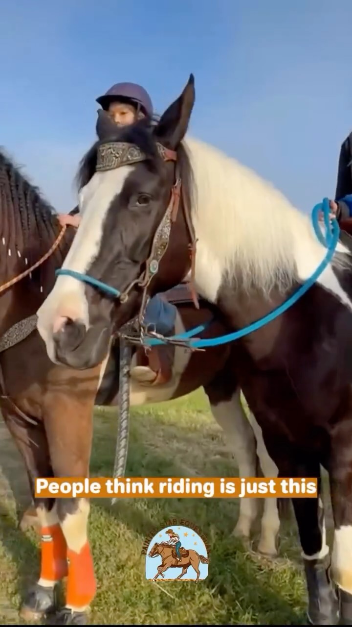 People think riding is just the ride…
But behind every moment in the arena, there’s preparation, care, and a whole routine most people never see.
That’s what makes the difference 🤍🐴
#californiariders #paintedstarequestrian #equestrianlife #barrelracing
