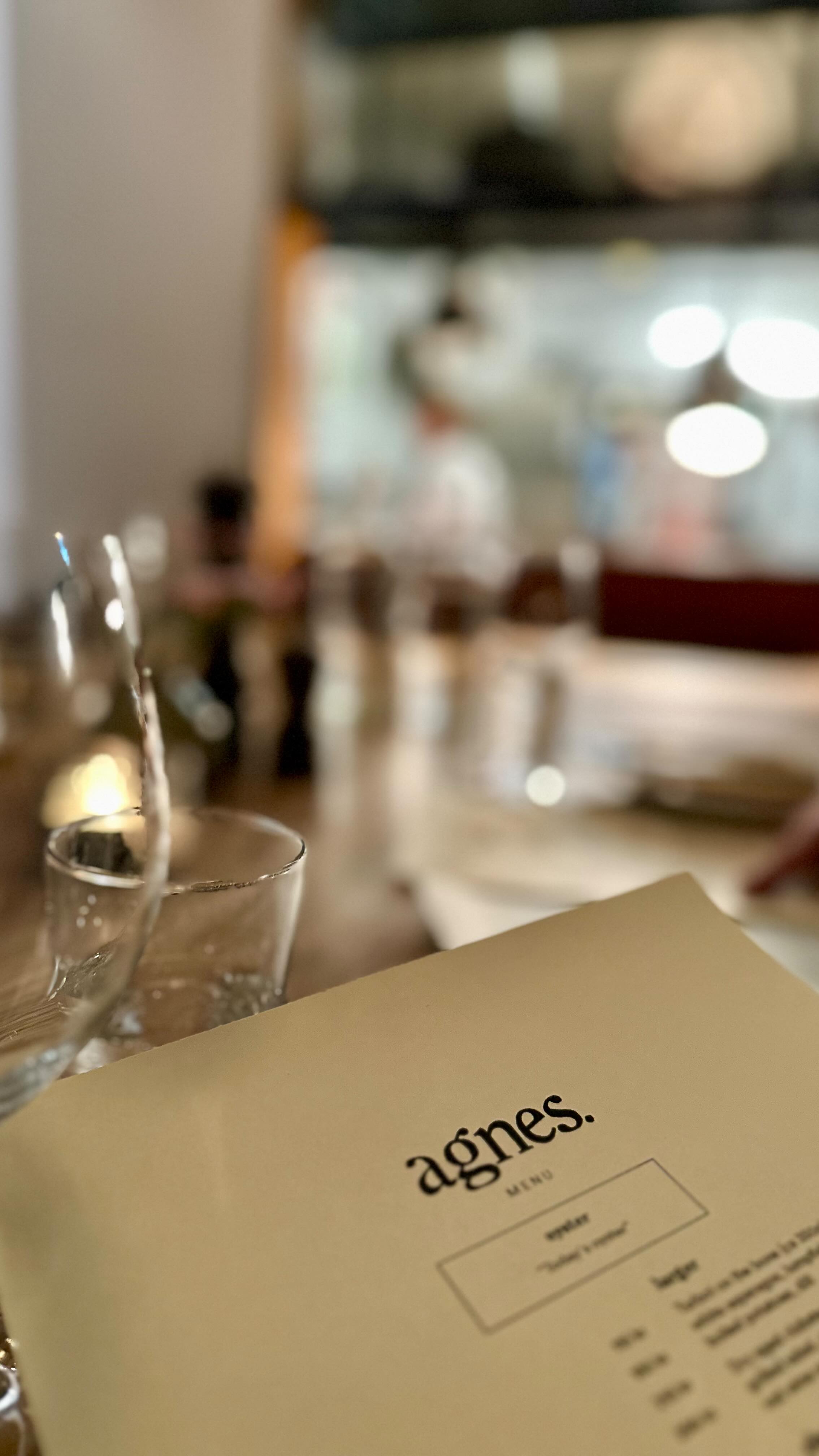 Night in Stockholm
Très joli restaurant chez Agnes avec les copains.
#someonehastodoit #workworkwork