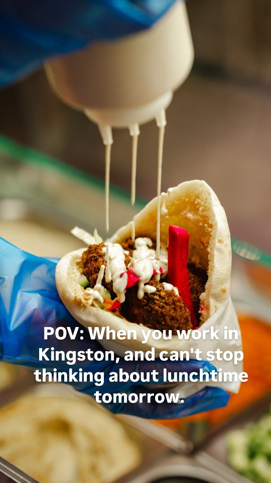 Kingston, lunch time 😉
If you know,
You know!
@madebetweenus 📸
@inkingstonuk
#lunchtimewalk #kinhstonupontjamrs #lunchtimefood