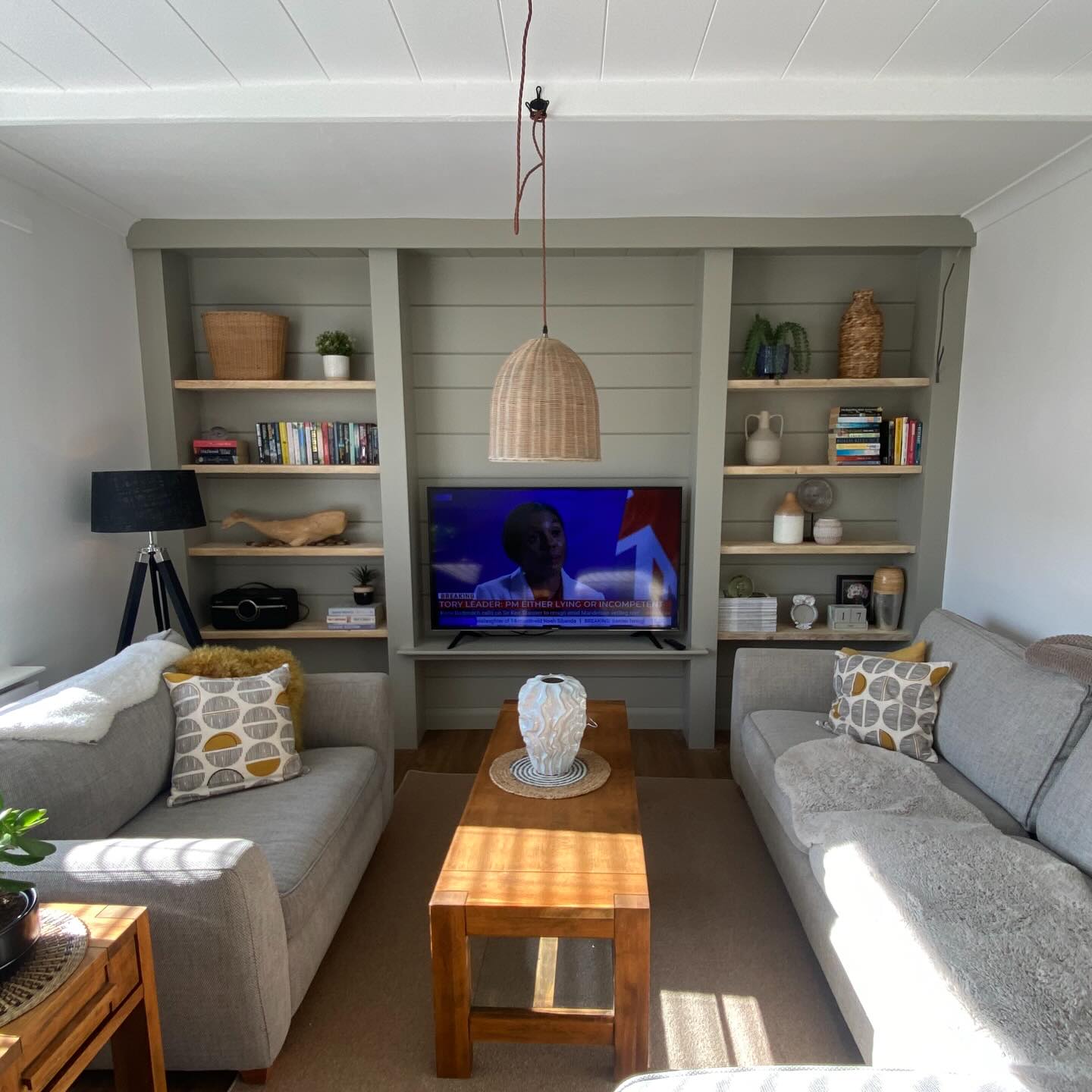 Rest A’Shore taking shape, bookings available from late May 😬🐦⬛
#amblebythesea #staycation #northumerland #ukbreaks #holidayhome