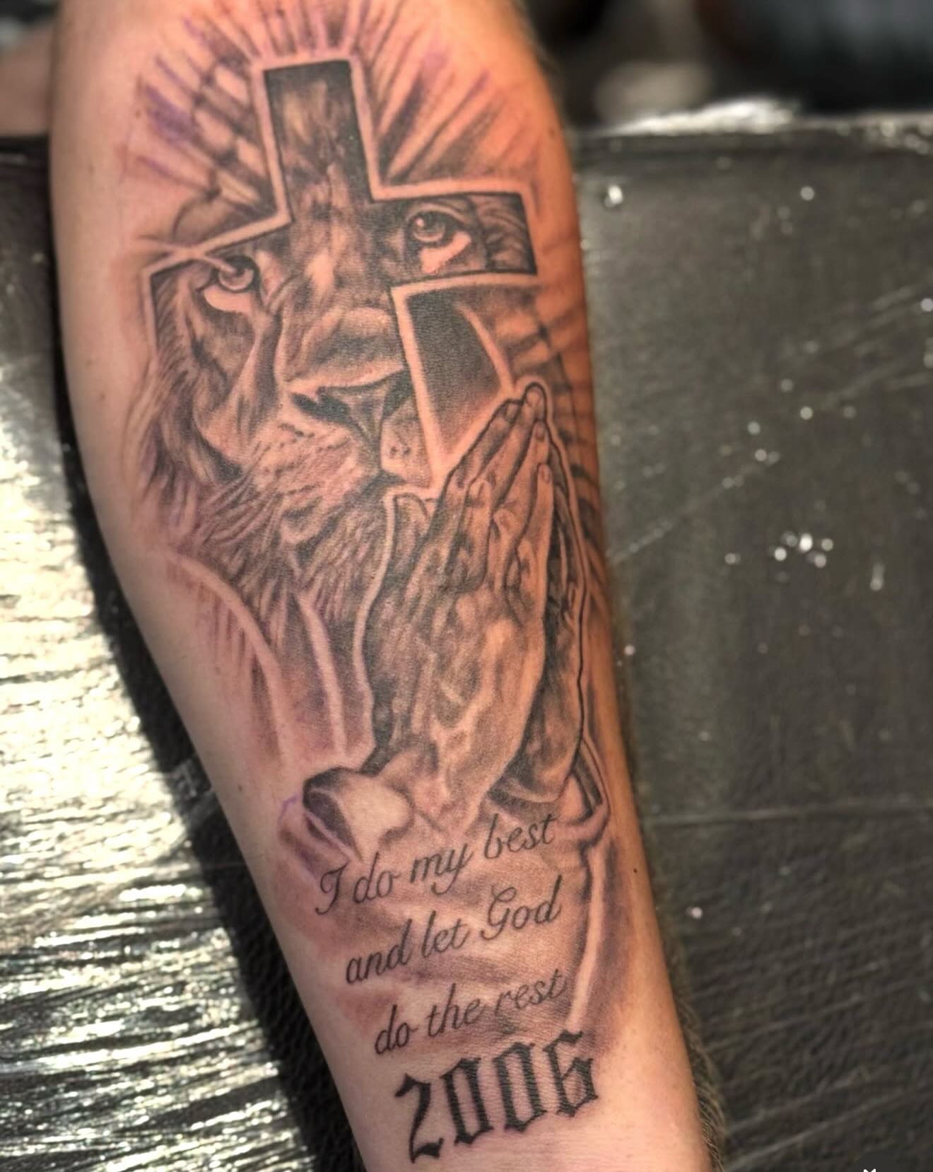 A few recent pieces from @vonmactattoos when he’s not tattooing he is taking on commissioned work for oil paintings! If you would like to book your tattoo with him it’s easy, click the link on his bio to set up your next appointment!