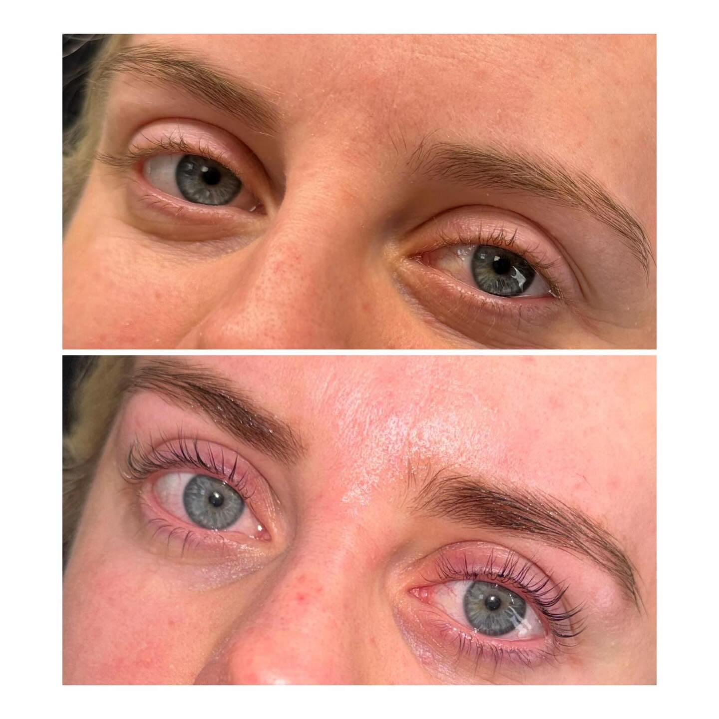 Fluffy, feathery, and effortlessly lifted ✨🐰
This Korean lash lift + tint gives that soft, airy look — natural, wispy, and beautifully defined without looking overdone. Perfect for enhancing what you already have 💫
For our girl Bunny 💕
Why we love a Korean lash lift over a traditional lift:
– Creates a softer, more natural curve (no harsh over-curl)
– Lifts lashes from the root while keeping them fluffy and separated
– Customizable to your eye shape for that delicate, eye-opening effect
– Healthier technique that focuses on lash integrity and shine
– Grows out more gracefully with less awkward phases
Basically… your lashes, but prettier, fluffier, and low-maintenance ✨