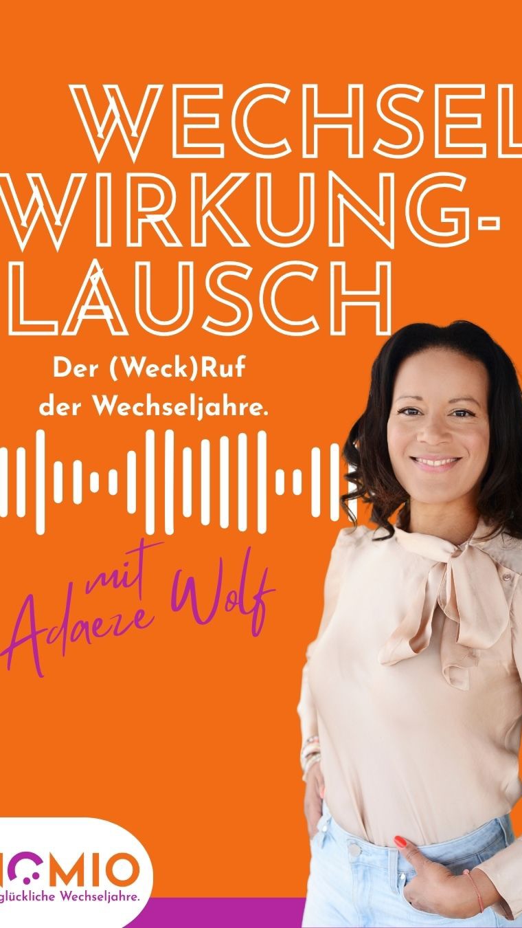 Es gibt diese Momente, in denen im Außen eigentlich alles passt – und sich im Inneren trotzdem etwas nicht richtig anfühlt.
Genau darüber spreche ich in dieser Folge mit Adaeze aka @naturallygood_by_adaeze die viele als Expertin für ganzheitliche Gesundheit und Hormonbalance kennen.
Und gerade deshalb ist dieses Gespräch so spannend: Selbst mit Wissen, Erfahrung und feinem Körpergefühl kann einen die Perimenopause ganz schön aus der Bahn werfen.
Afaeze erzählt offen, wie sie plötzlich gemerkt hat:
Warum fühle ich mich so unwohl?
Warum fehlt mir auf einmal der Antrieb?
Warum stimmt die Stimmung nicht, obwohl doch „eigentlich alles gut“ ist?
Diese Folge lohnt sich, wenn du…
✨ dich manchmal fremd im eigenen Körper fühlst
✨ merkst, dass Energie, Stimmung oder Belastbarkeit sich verändern
✨ verstehen willst, warum Wissen allein nicht immer vor Überforderung schützt
✨ dir einen ehrlichen, stärkenden Blick auf die Wechseljahre wünschst
Es ist ein Gespräch über Selbstfürsorge, Körpervertrauen und darüber, die Signale des eigenen Körpers ernst zu nehmen – auch dann, wenn im Außen noch niemand versteht, was gerade los ist.
Hör unbedingt rein in die Menomio-Folge mit @naturallygood_by_adaeze 🎧
Ich bin sehr gespannt: Hast du so einen Moment auch schon erlebt, in dem du gespürt hast, dass „eigentlich alles gut“ war – aber eben doch nicht?