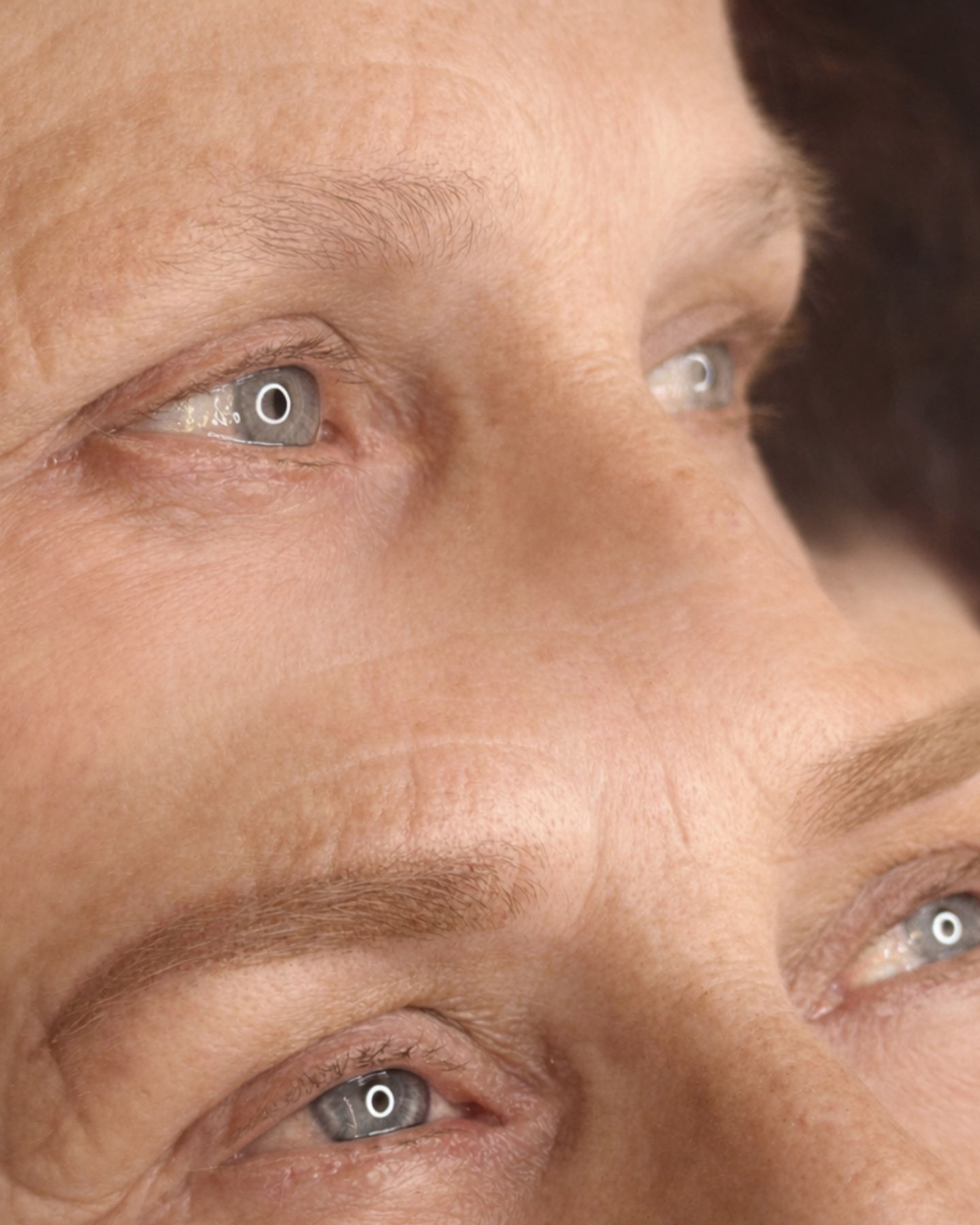 ✨ Natürlich schön – Permanent Make-up ✨
Ein frisches Ergebnis direkt nach der Behandlung 🤍
Bei mir steht eines immer im Mittelpunkt:
Natürlichkeit.
Permanent Make-up soll deine Schönheit unterstreichen – nicht verändern. Genau deshalb arbeite ich so fein und typgerecht, dass das Ergebnis zu dir passt und nicht „gemacht“ aussieht ✨
💬 𝐖𝐢𝐜𝐡𝐭𝐢𝐠 𝐳𝐮 𝐰𝐢𝐬𝐬𝐞𝐧 :
Das Ergebnis wirkt direkt nach der Behandlung noch etwas intensiver – in den nächsten Tagen wird die Farbe weicher und natürlicher 🌿
𝐌𝐞𝐢𝐧 𝐙𝐢𝐞𝐥:
Ein Look, bei dem du dich jeden Tag wohlfühlst – ganz ohne viel Aufwand 🤍
Wie gefällt dir dieses natürliche Ergebnis? 💭
Buche gerne 𝐎𝐍𝐋𝐈𝐍𝐄 deinen Beratungstermin 🥰
⇰ Viktoria ✨
#permanentmakeup #natürlicheschön #kosmetikviktoria #bookonline