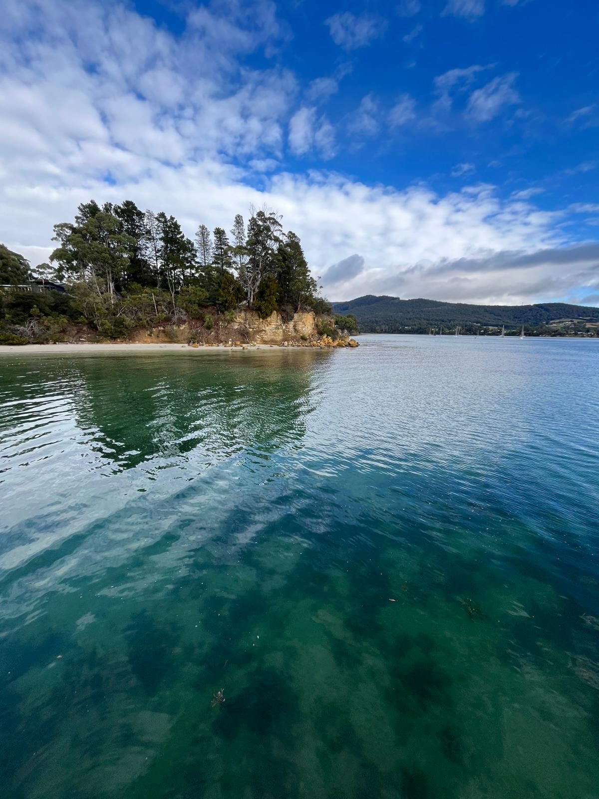 ✨ The day to celebrate someone special, this Mother’s Day is coming sooner than you think ✨
Here is something a little different for them.
Our next 3-hour communal Sunday morning session falls on Mother’s Day (Sunday 10 May), a slow ritual of heat, cold & connection on the water.
Come together, gift the experience, or take the time for yourself.
Limited to 8 people.
Book your spot 🤍
#kuumasauna #mothersday #hobart