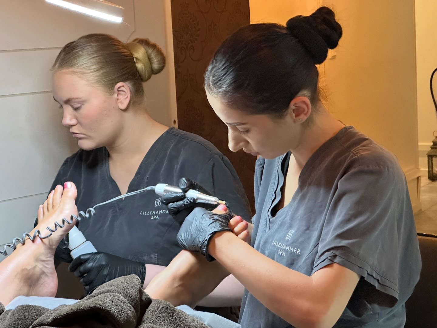 🔥 Special offer on foot care now!
Give your feet the care they deserve 👣
✨ Soft, well-groomed feet start here
Now at a special price
⸻
⚠️ LIMITED OFFER ⚠️
Foot care at a discounted price – book now before it’s full- The offer is valid at Nikoline and Hannah👇 Book now!@followers #followers #lillehammer #lillehammerspa
https://www.lillehammerspa.no/book-online?referral=service_list_widget#