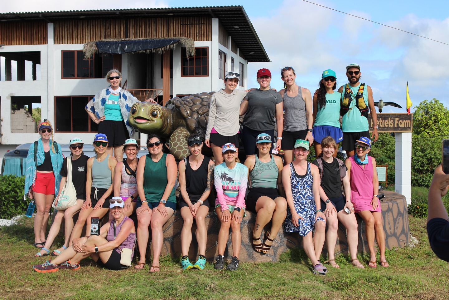 Visiting an organic coffee farm in the Galápagos, where we learned the entire process—from the coffee plants to crafting our own beans. An experience that awakened every one of our senses