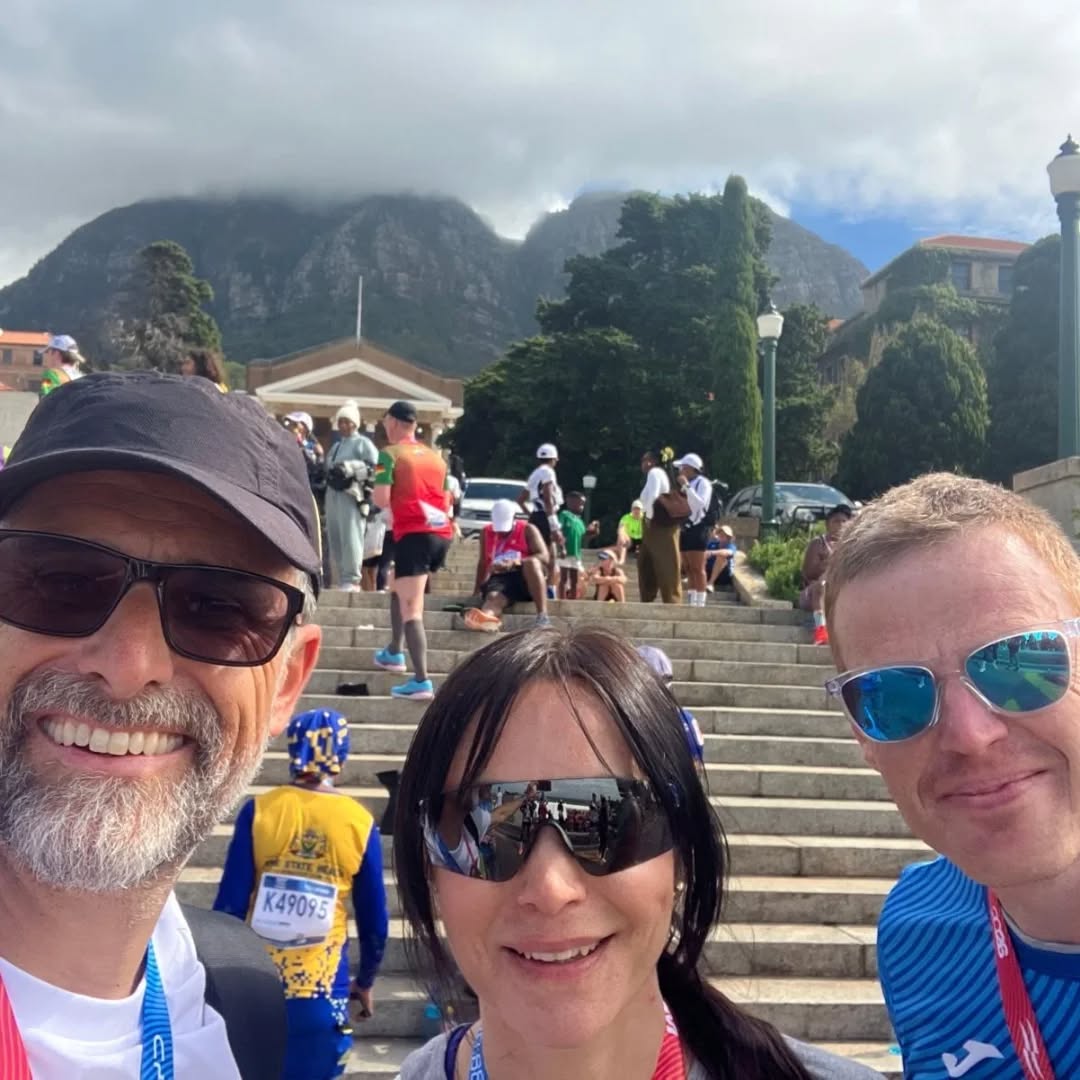It's been a busy couple of weeks for our WACers, with runners travelling some serious miles, to run some serious miles.
Last weekend, we had Juliette Watkinson, Adam Baker and Mark Armstrong at the 2 Oceans Ultra, in South Africa. All three had brilliant runs on what sounds like a beautiful but challenging course.
In the thick of marathon season, we also had Craig Skipper, Keith Blake and Hannah Grobbelaar take on the Paris Marathon, and Tom Larner and Rob Deacon complete the Brighton Marathon. Meanwhile, Heath Alexander-Bew had a great run at the Boston Marathon, in Lincolnshire, and Gavin Hall steamed round the Steam to Coast Trail Marathon. Well done to our marathoners and congratulations to Tom on a new PB.
Also in Brighton, Charlie Wallis achieved a new PB in the 10k and ran the family one mile race. Great running Charlie!
We also had runners at the Boston Half Marathon, Fakenham 5k and, last Friday, at the UEA track for the one mile race.
Last but not least, we had three of our runners dancing and running their way round the Utrect Urban Trail 10k in what looked like a very fun run.
Well done to all of our runners!
Photos and PBs from the Great Yarmouth 5 miler to follow in next week's update.