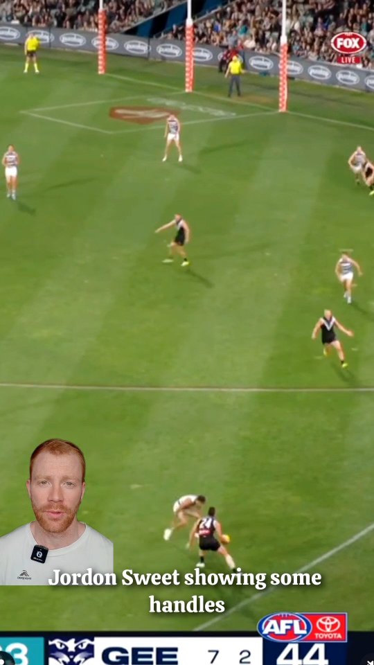 Everyone is so shocked that a big guy can move like this, but it goes to show that agility is a separate skill from how fast you are.
It certainly helps though, which is why I've made The First-Step Advantage - a free one week program to make you explosive and agile. Go to my website to sign up. Link in bio.
#agility #agilitytraining #afl #strengthandconditioning #athleticperformance