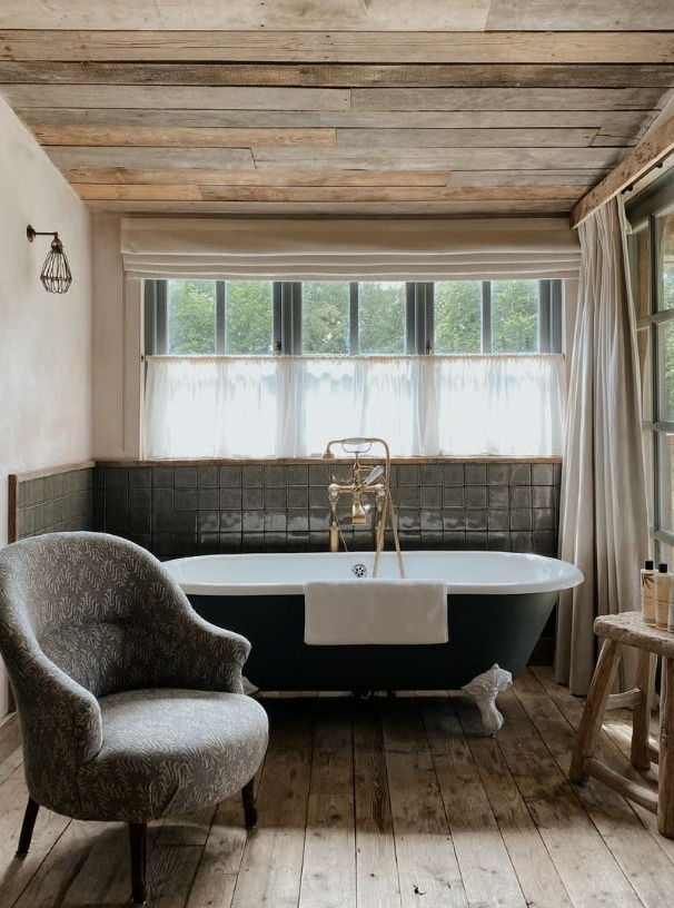 : Soho Farmhouse: Phase 1. For Soho House, Sam worked on the concept/planning/detail design stages of the 1/2/3 bedroom cabins.
A nook was allocated in each bedroom to host a bathtub. Each tub had a view of the surrounding water features. Some cabins also had a balcony tub too!
These spaces have received great feedback from guests and continue to be enjoyed by members and the public.
We are taking on more projects this May. Get in touch via our website enquiry form. We are offering complimentary consultations throughout the month.
:
:
#GledhillArchitectureStudio
#ArchitectsUK
#Architects
#Architecture
#DesignConcept
#Design
#Brightonarchitect
#Brighton
#Clapton
#Hackney
#Tottenham
#Sevensisters
#HomeTransformation
#GrandDesigns
#landscape
#gardendesign
#londongarden
#urbangarden
#LondonArchitect
#Crittal
#VictorianTerrace
#ModernHouse
#HomeRenovation
#Extension
#Worthing
#worthingarchitect
#Cotwolds
#Sohohouse
#Sohofarmhouse