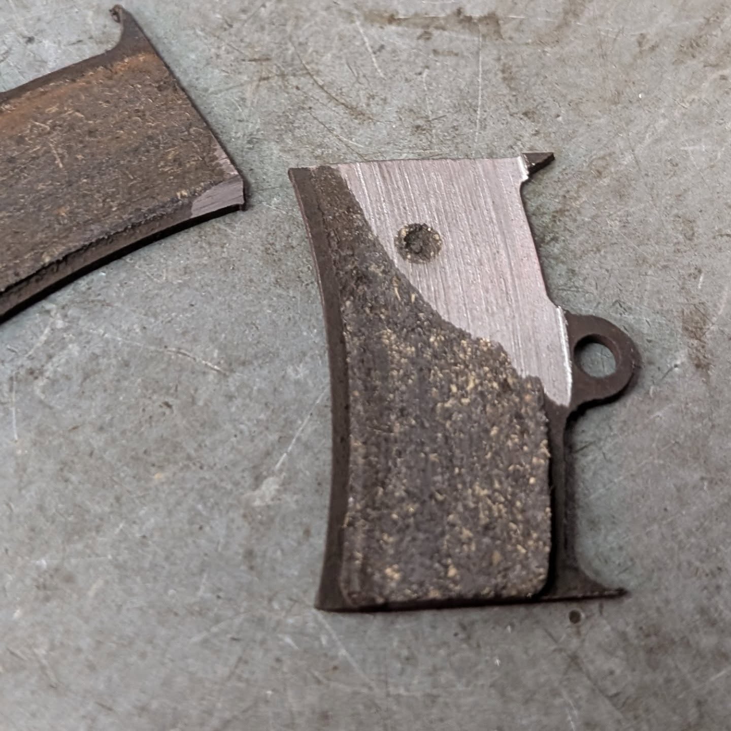 The customer said, "my brakes are making a funny sound"
😲🤣