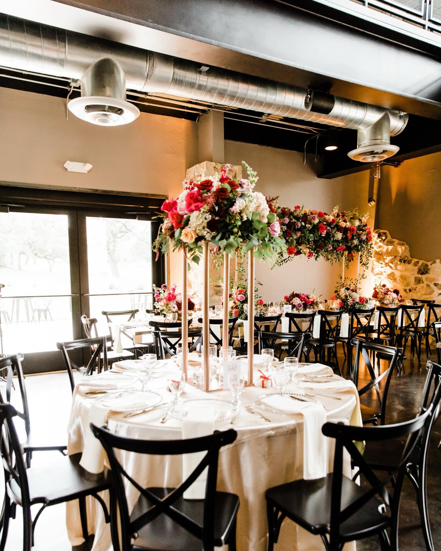 Did somebody say flowers??💐
Planning with our team insures that we will make your wedding day run smoothly and that you get the wedding of your dreams💍
Your dream day, flawlessly planned with our Wedding Planning Experiences. Full Service & Partial Planning Available🤍
Event Management Experience starting at $2,400
Elevated Planning Experience starting at $4,500
Signature Wedding Experience starting at $7,500
📍Serving Austin, Dallas, San Antonio, Houston, New Orleans, & Orlando
Now booking 2027-2028 weddings
Planner: @teamoneluxuryevents
Venue: @park31venue
Floral: @southernrootsflowermarket
Photographer: @iheartcupcakephoto
#weddingflorals #houstonbridetobe #weddingdesign #travelweddingplanner #weddingplannertexas