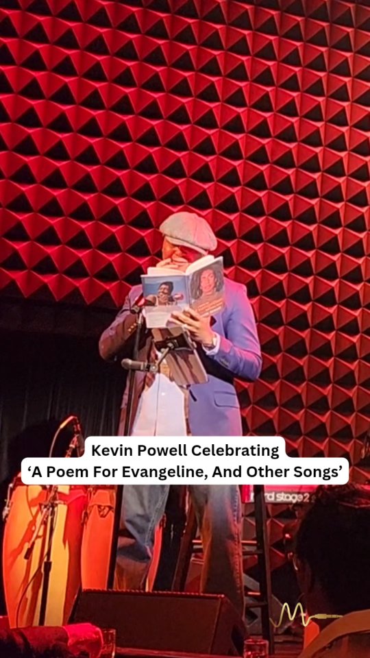 Grammy nominated @poetkevinpowell performing poem-songs from new book "A Poem For Evangeline, And Other Songs" at @joespub. Album coming soon.
#APoemForEvangeline #KevinPowell #LivePoetry #NewNYC #BookLaunch