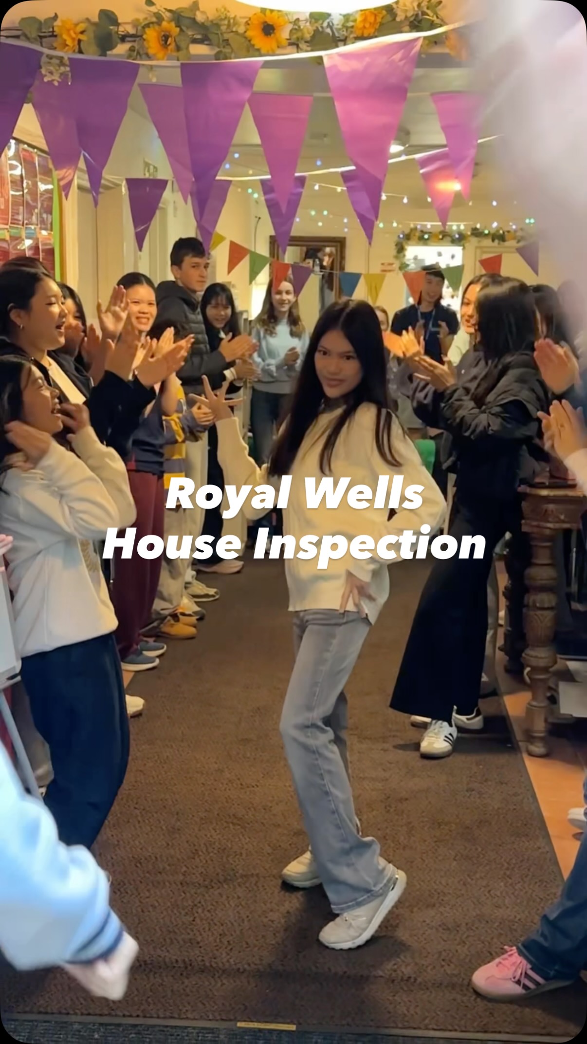 A classic house song is born. 🍕🍕🍕🍕🍕🍕🍕
#SummerSchool
#SummerCamp
#English
#Leadership
#UK