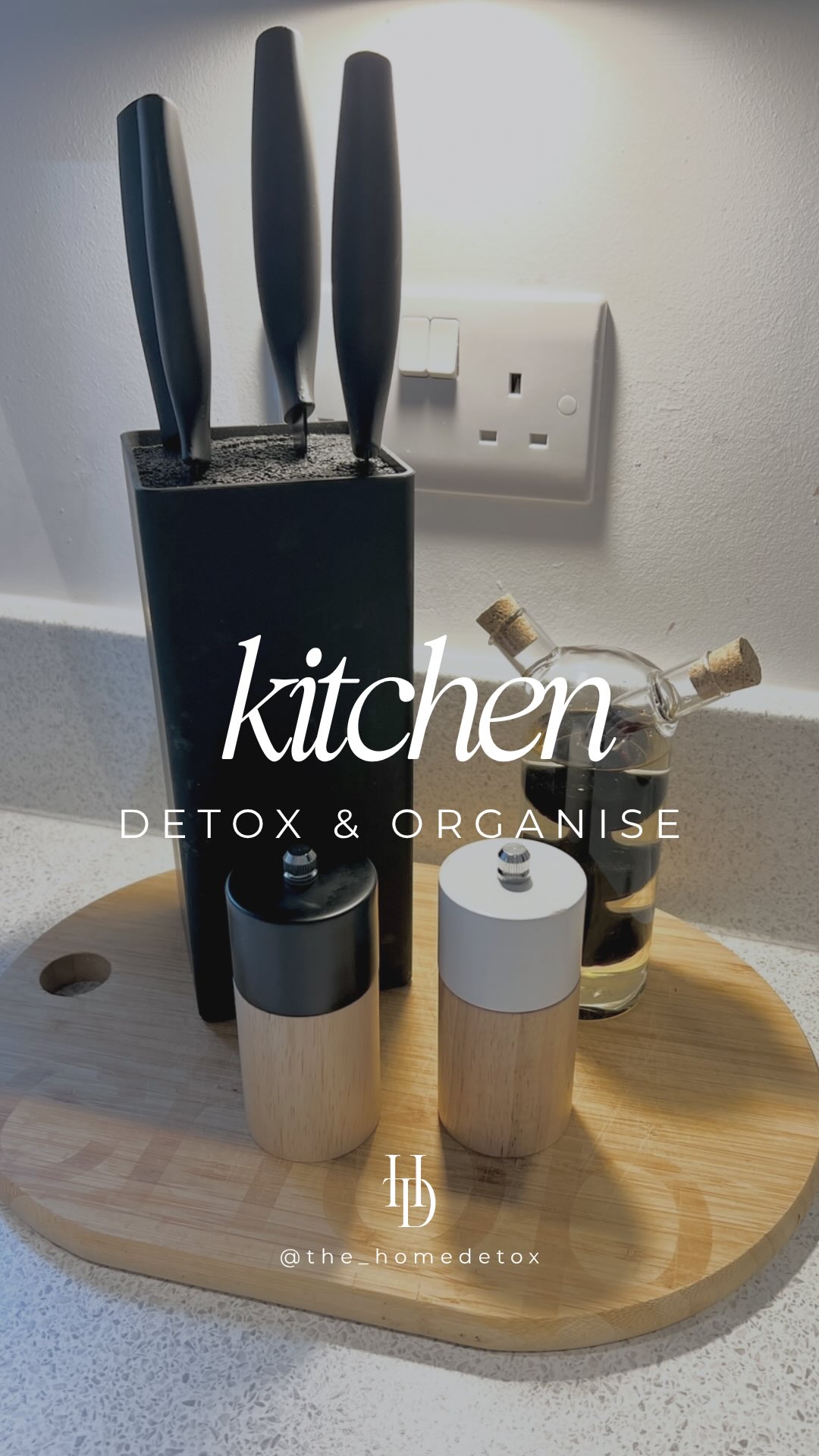 Most people try to organise before they declutter… and that’s where it falls apart.
You don’t need more storage.
You need less volume.
Once you reduce what’s there, everything becomes simpler, clear zones, easier decisions, systems that actually stick.
Maintain little and often to preserve your time and energy. If it starts to feel heavy again, simplify.
Your home should be designed for intentional ease, not constant effort.
Remember: simple systems save mental energy 🤍
#thehomedetox #declutteryourhome #organisedliving #kitchenorganisation #homeorganisation