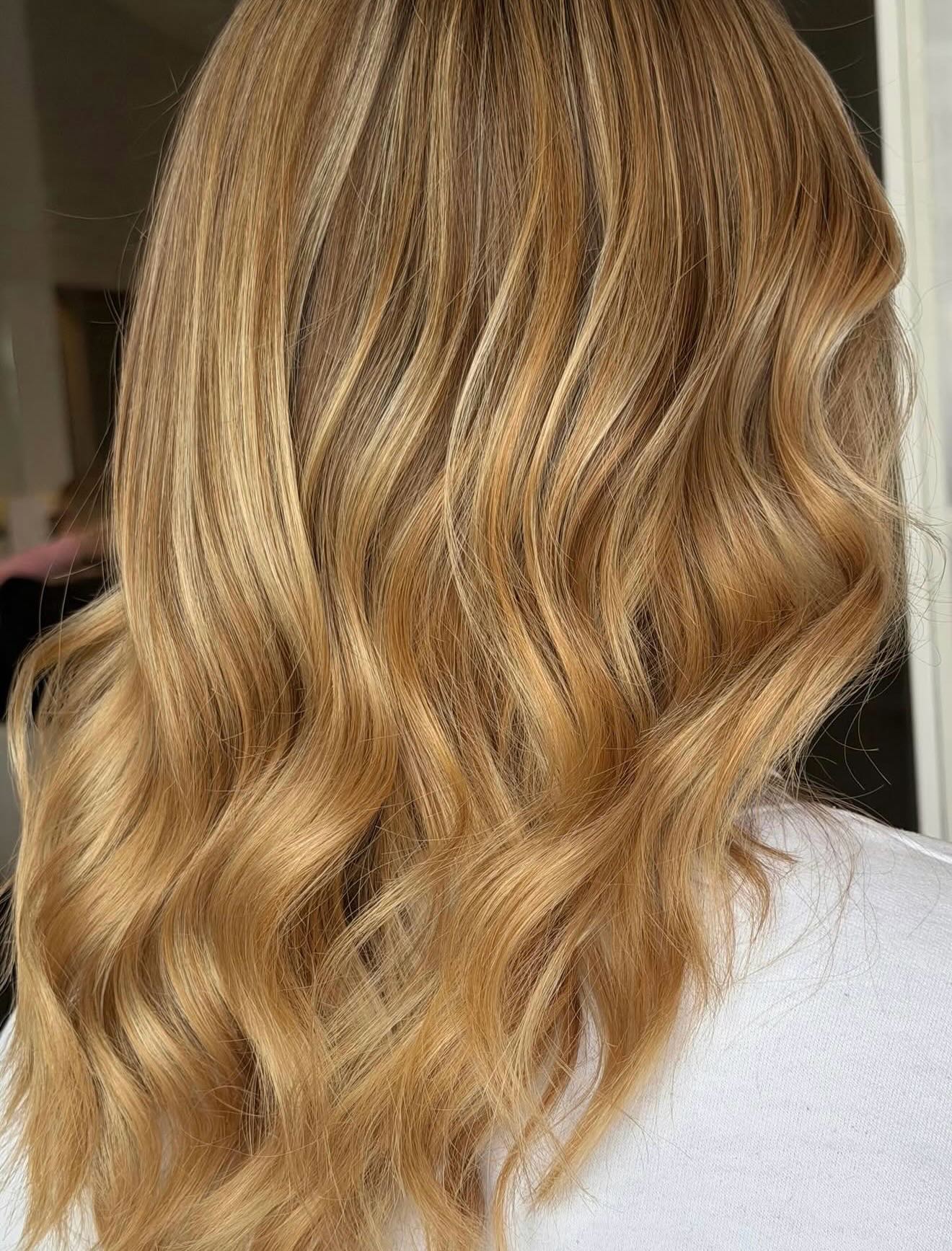 ☀️ your blonde, but make it effortless ☀️
👉 swipe to see the before
Soft dimension, sun-kissed brightness, and that “I just got back from vacation” glow.
Rachael 🌿 (our junior stylist) is quietly becoming your go-to for those natural, lived-in blondes that grow out beautifully and feel low-maintenance but still luxe.
This transformation is all about:
• soft ribbons of brightness
• seamless blending (no harsh lines 👋)
• shine that hits in every light
If you’ve been wanting to brighten up without the upkeep, this is your sign.
Ready for your blonde moment?
Book with Rachael 🌿 and let’s create something soft, dimensional, and so you.
📲 Book online 24/7 or call the salon to reserve your spot
✨ Insider Hours = 25% off colour + blonding with select stylists (mention at booking or put in notes)
#yqr #yqrhair #yqrlocal