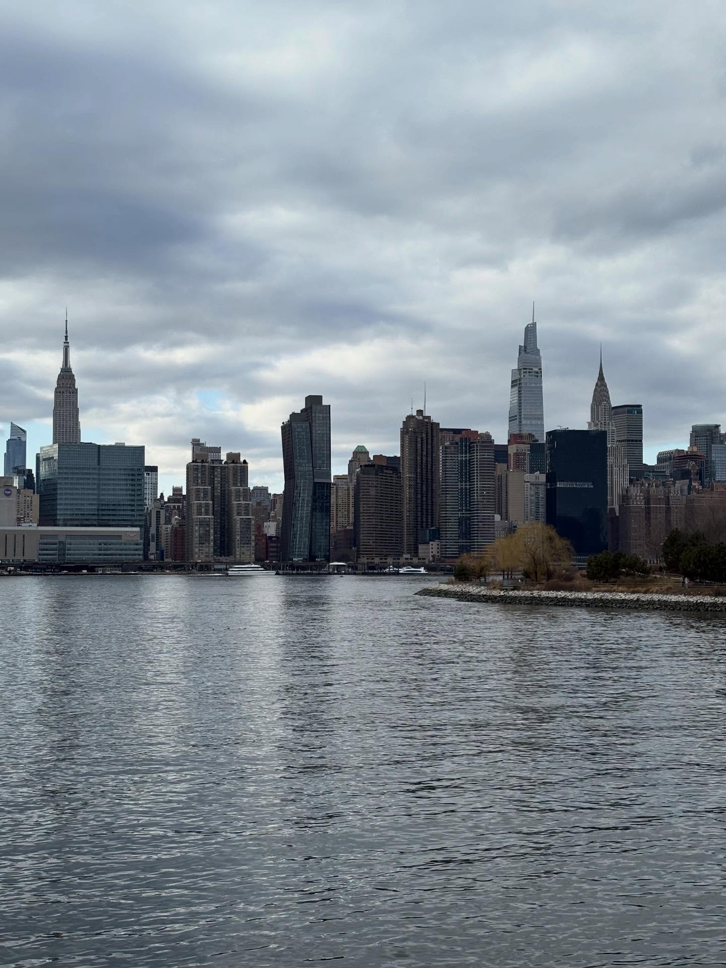 Soooo I live in New York City now lol 😬