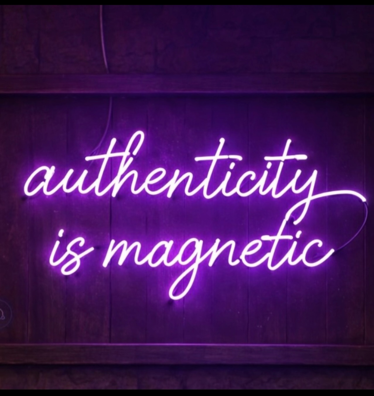 Authenticity is the most powerful thing in the world.
Not perfection. Not performance. Not pretending you have it all together.
Truth.
Because you can’t truly love from a place that isn’t real.
And you can’t truly heal while hiding parts of yourself.
The body always knows.
It holds what we suppress.
It whispers what we avoid.
And it won’t fully release until we’re willing to be honest.
Authenticity is what softens the armor.
It’s what allows connection to land.
It’s what opens the door for real healing—emotionally, physically, spiritually.
You don’t need to be more impressive.
You need to be more you.
That’s where the power is.
That’s where the freedom is.
That’s where healing begins 💫💜🐝