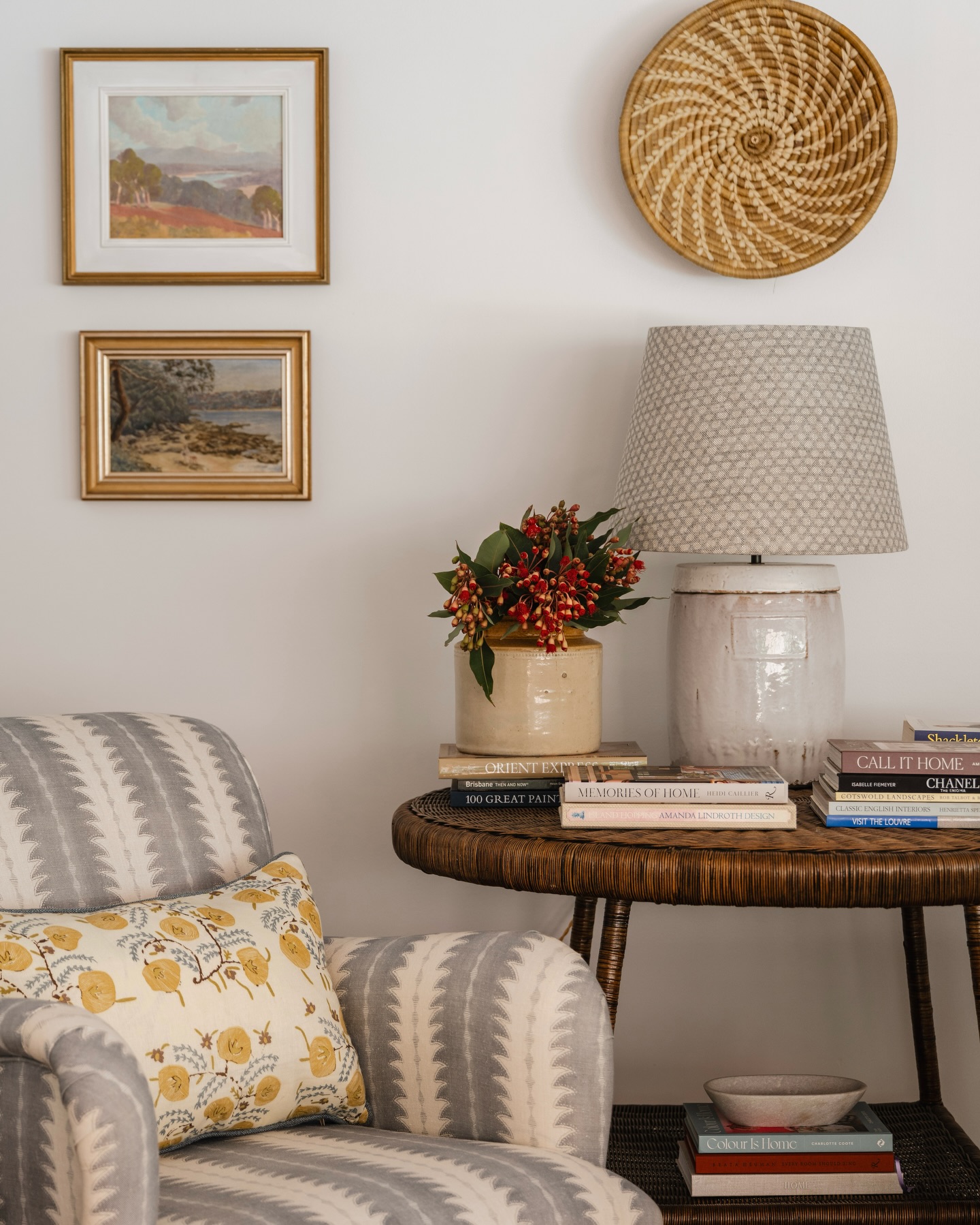 Where familiar pieces find their place again.
Reupholstery and carefully chosen additions can completely redefine your home.
Photography: @hannahpuechmarin
#brisbaneinteriors #customfurniture #upholstery #interiordesigner