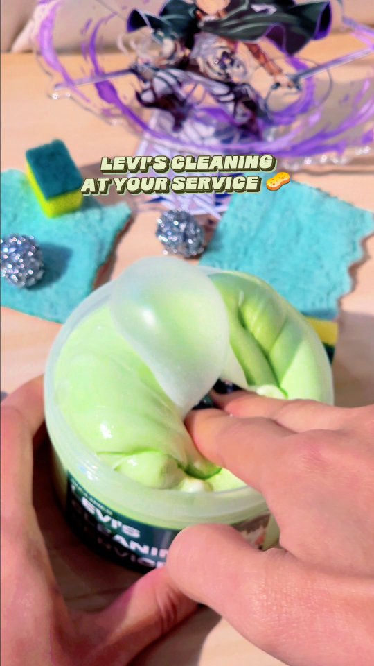 Knock knock, who's there?? It's Levi's cleaning at your service!! 🧽🧹
Assembly of our AOT themed slime - a fluffy silky texture scented fresh linen 👕 and comes with the cutest mini sponge!
One of our best sellers and will be bringing this to Geek Expo Goulburn this weekend ☆
.
.
.
.
.
.
.
#levislime #attackontitan #slimeaustralia #slimeassembly #australianslimeshop