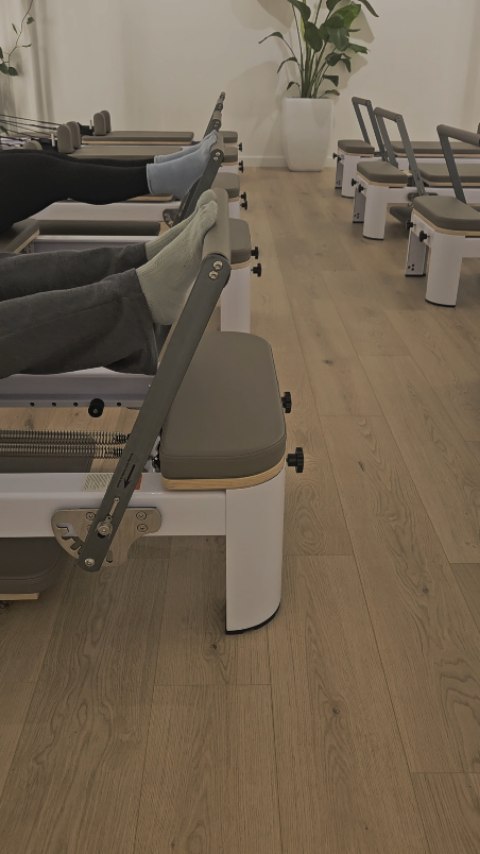 Dearest gentle reader…
This is your sign to take that Pilates class 💖
#svasastillness #holdenhill #adelaidepilates #bridgerton #reformerpi̇lates