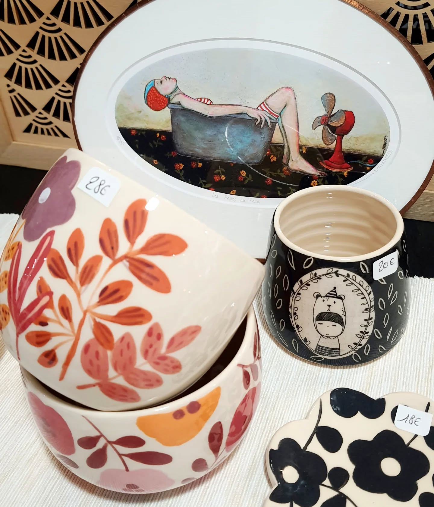 @clairedewerbier @sabrinabizien @galerielessouliersrouges
#ceramic #ceramicart #digigraphienumerotee #clairedeweiber #sabrinabizien